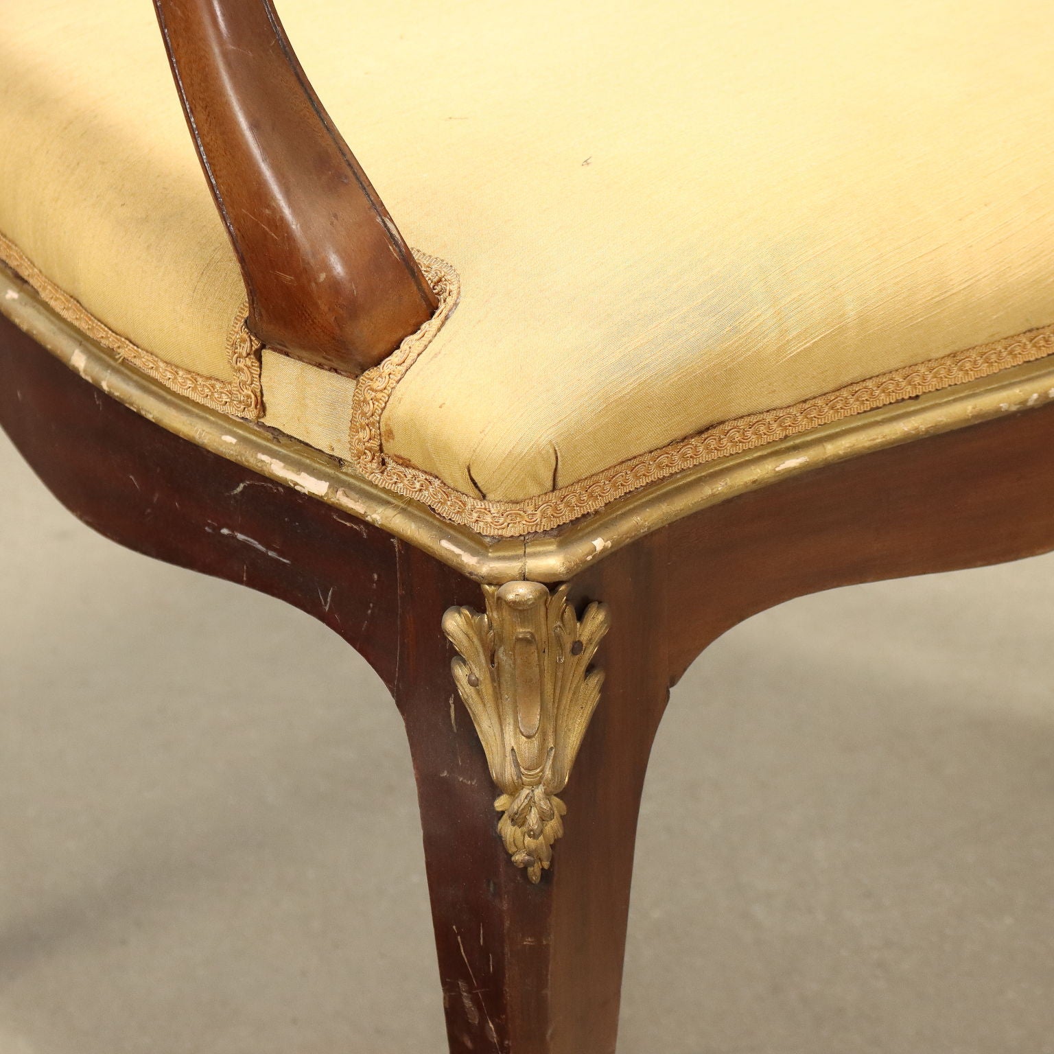  | Antiques  Seating