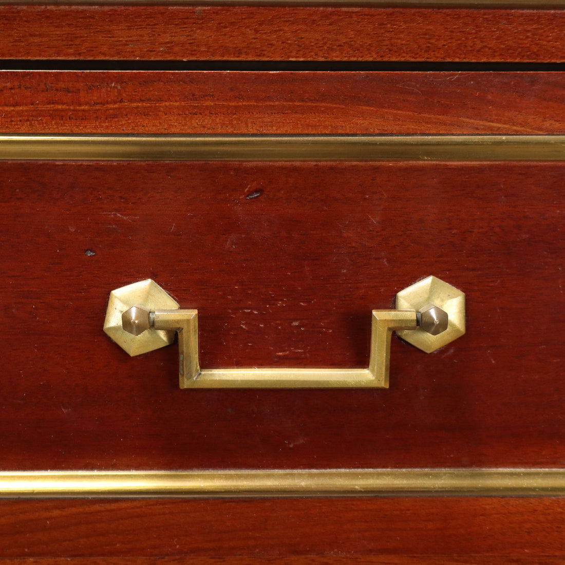  | Antiques  Chest of Drawers & Commodes