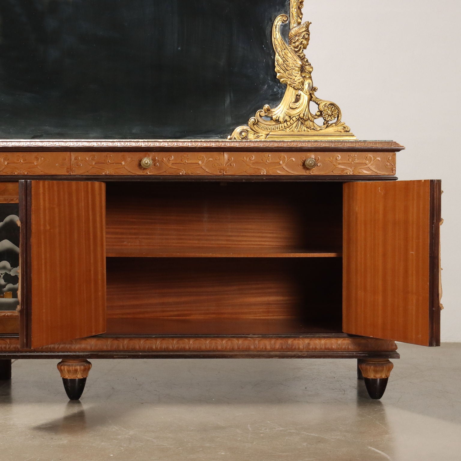  | Antiques  Cupboards