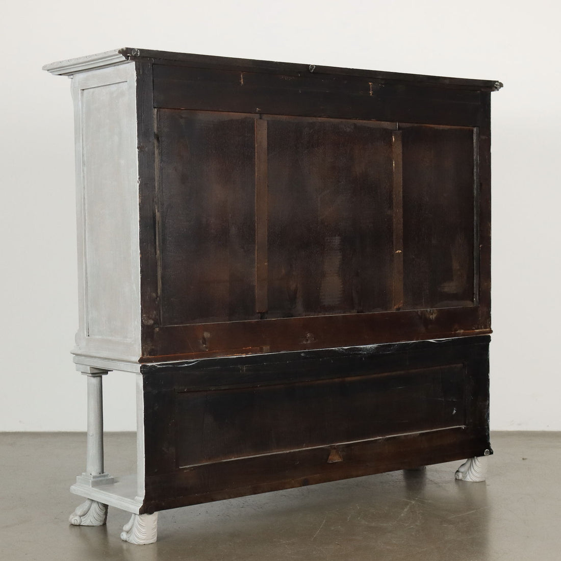  | Antiques  Bookcases & Showcases