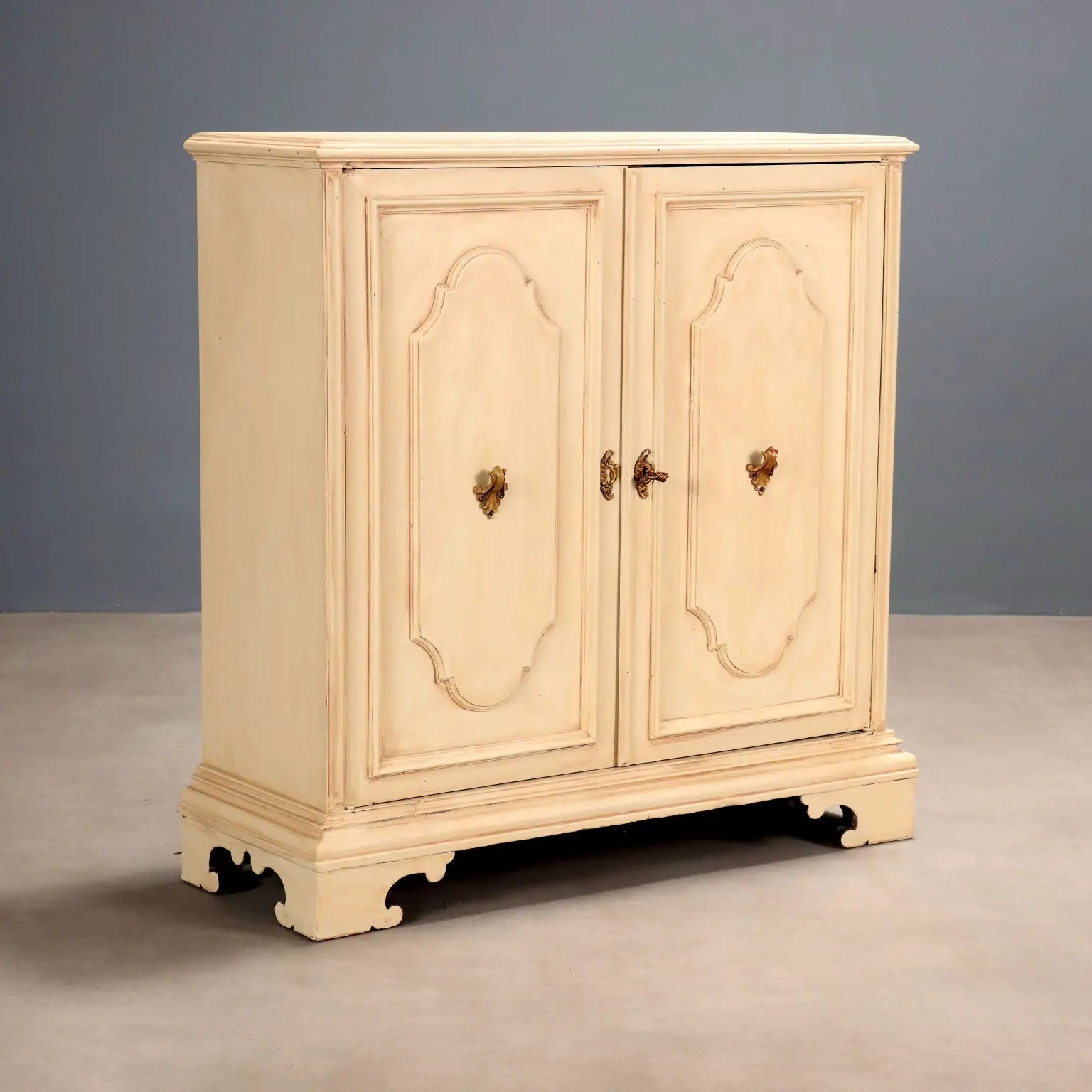 Antique Cupboard Walnut Tiles Italy XX Century - Bookcase | Antiques | Bookcases & Showcases