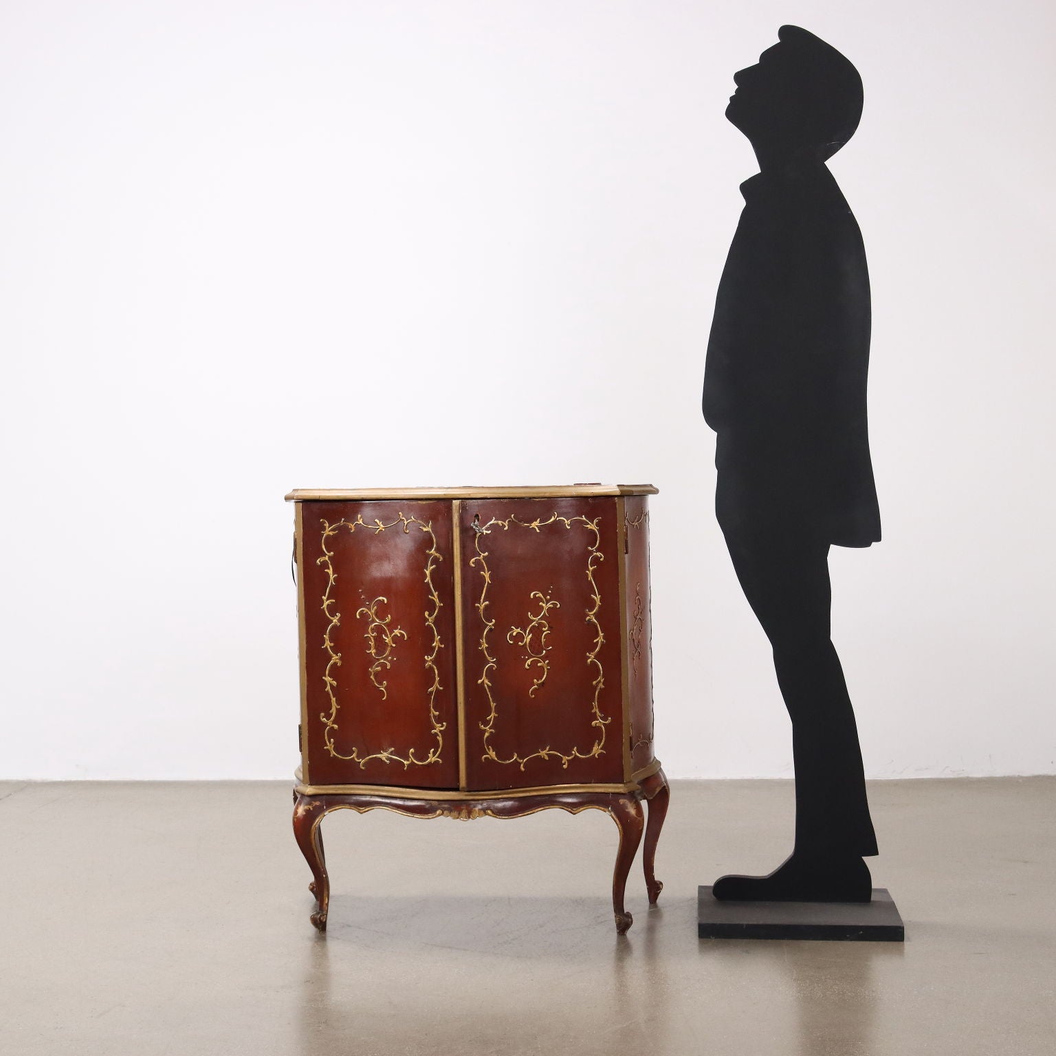  | Antiques  Cupboards