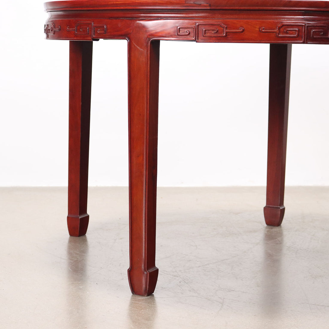  | Antiques  Tables