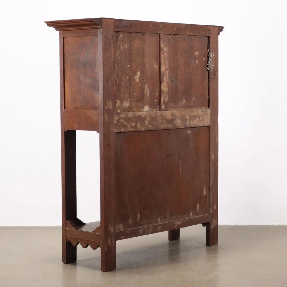 Antique Neo-Renaissance Cupboard Beech Italy XX Century - Italy, XX Century | Antiques | Cupboards
