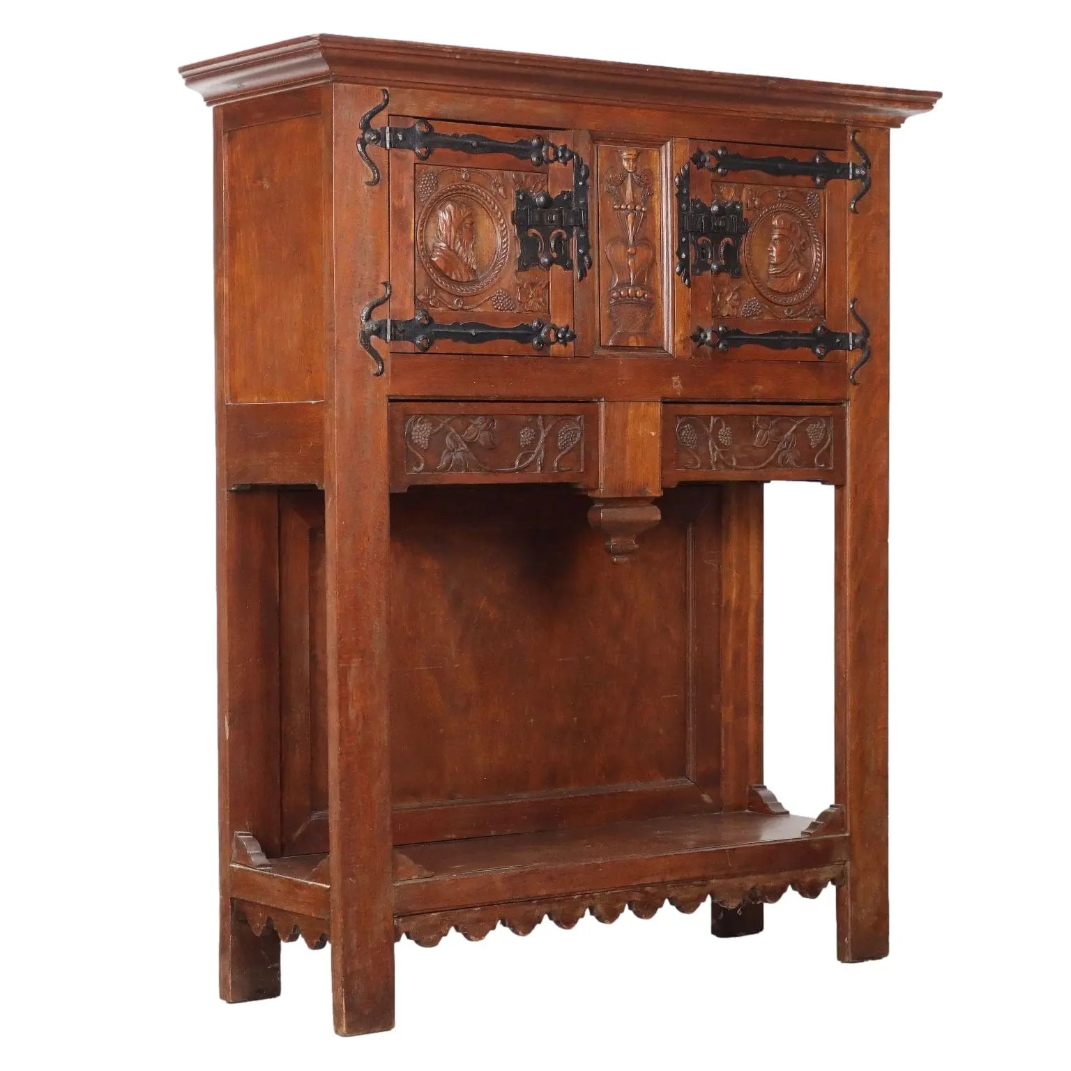 Antique Neo-Renaissance Cupboard Beech Italy XX Century - Italy, XX Century | Antiques | Cupboards