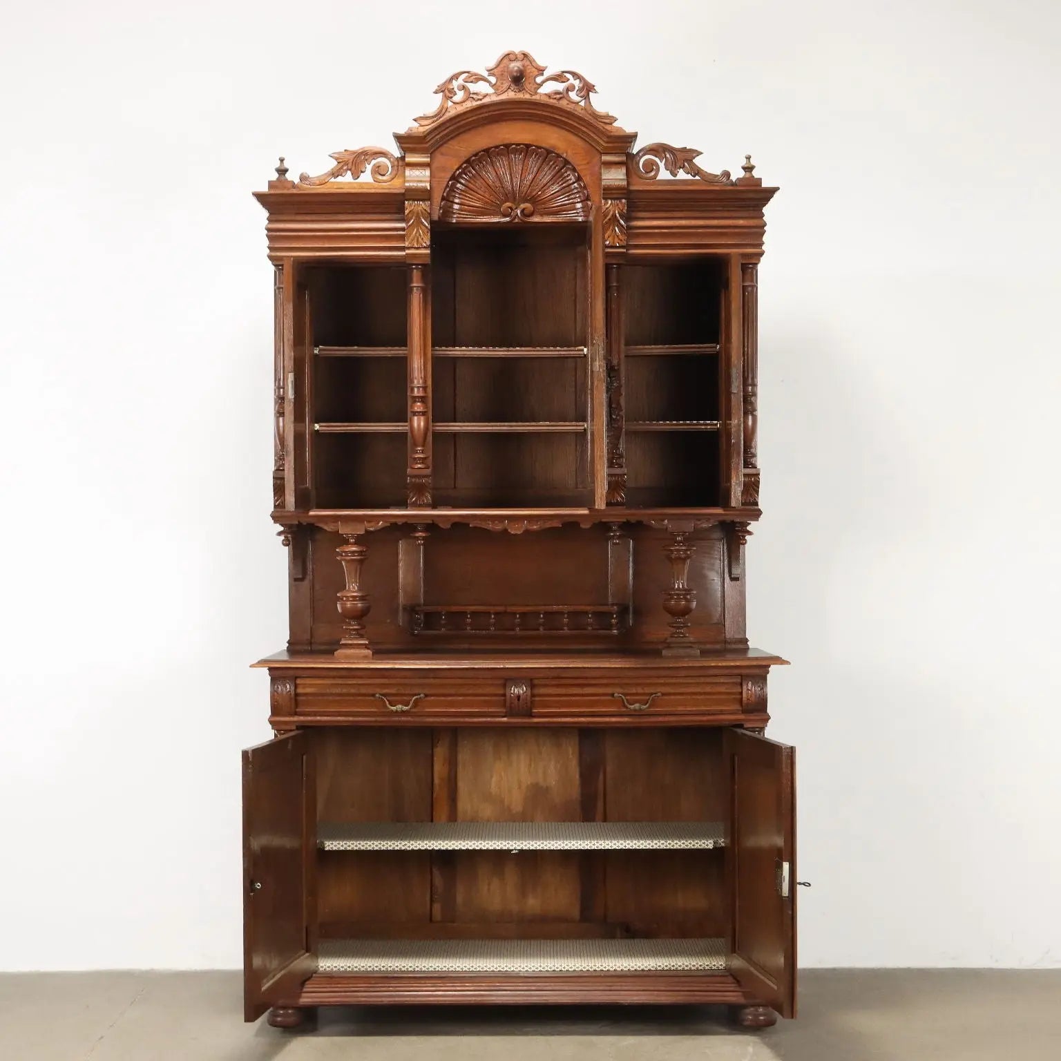 Neo-Renaissance Oak Sideboard - France 19th Century