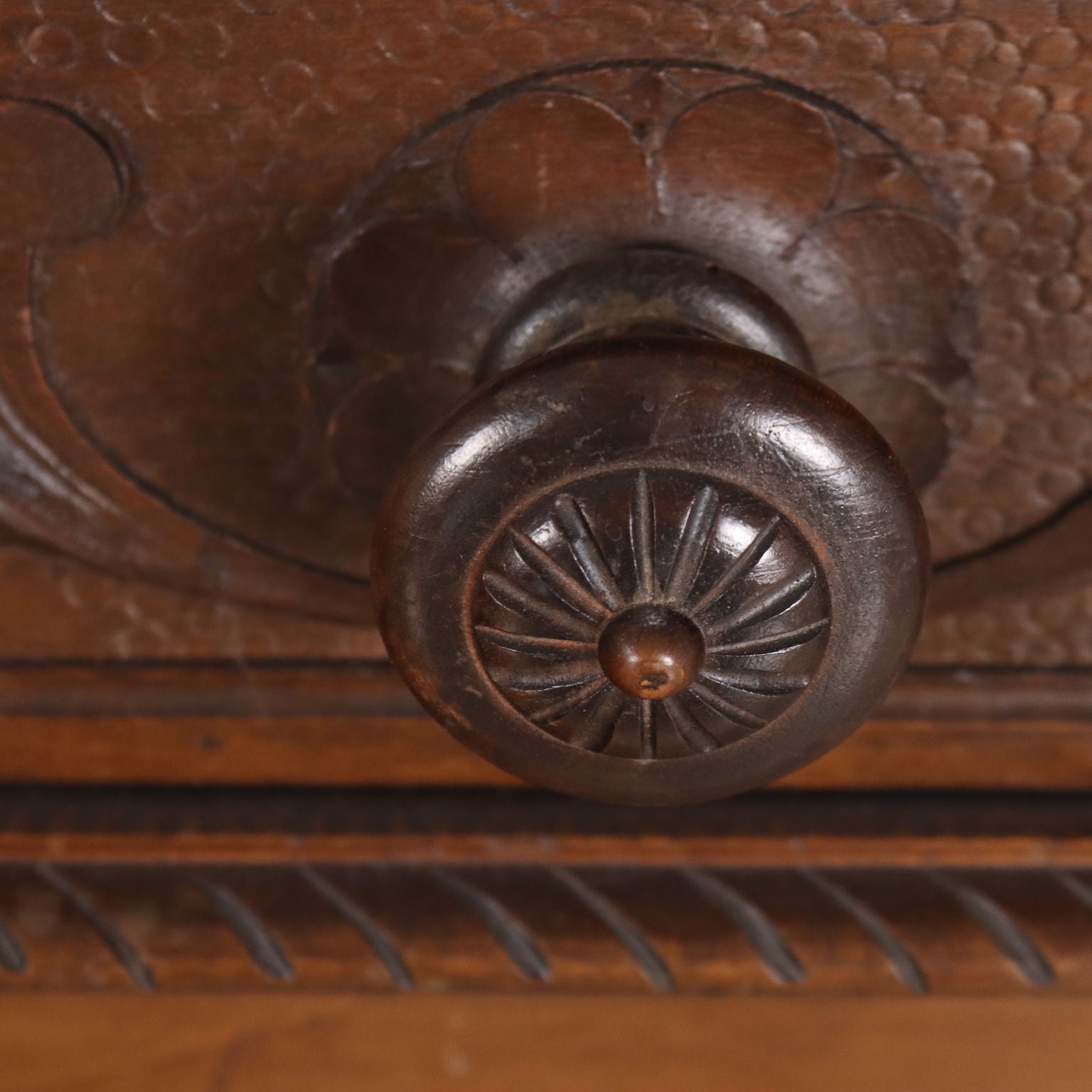  | Antiques  Cupboards