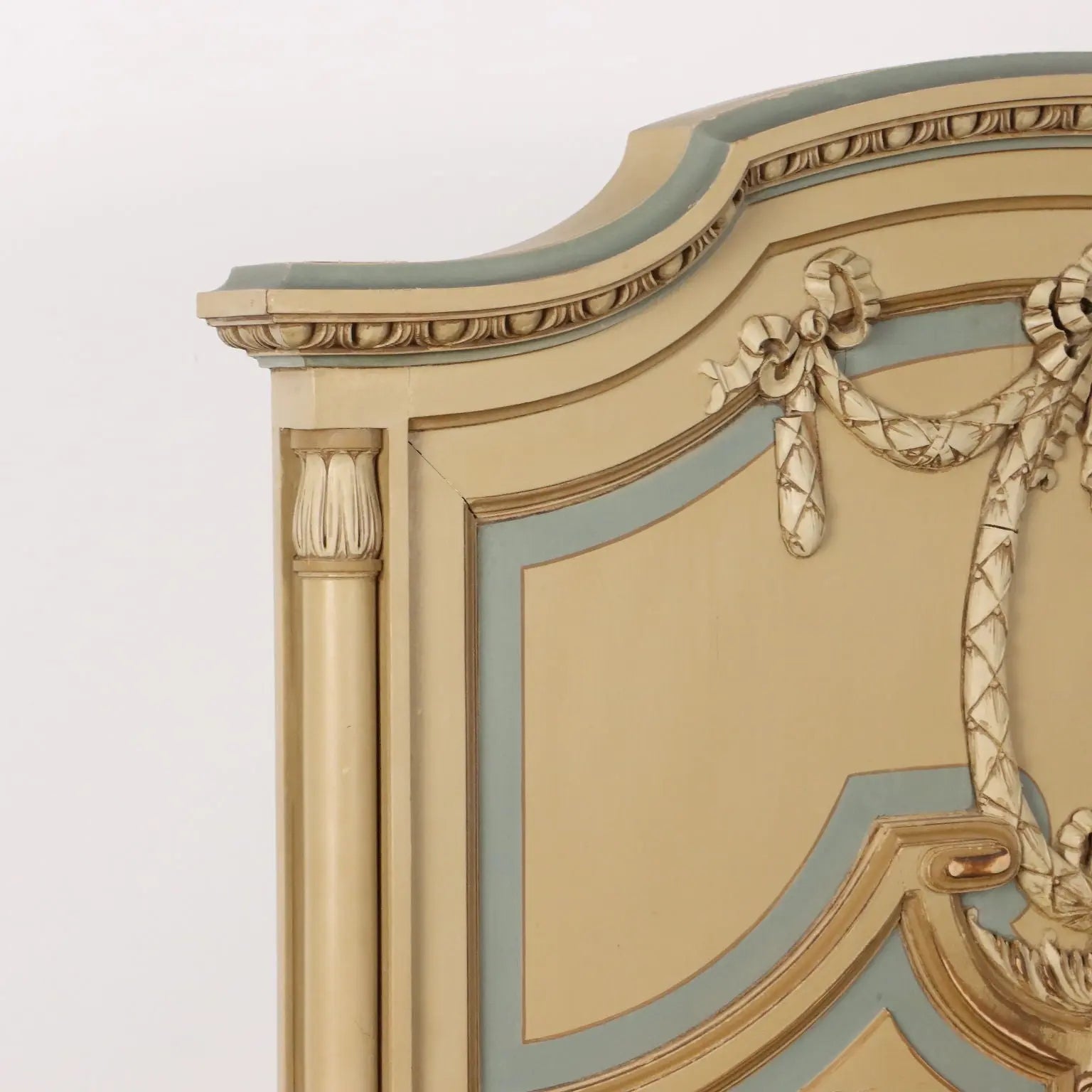 Neoclassical Bed in Lacquered Beech - Early 20th Century