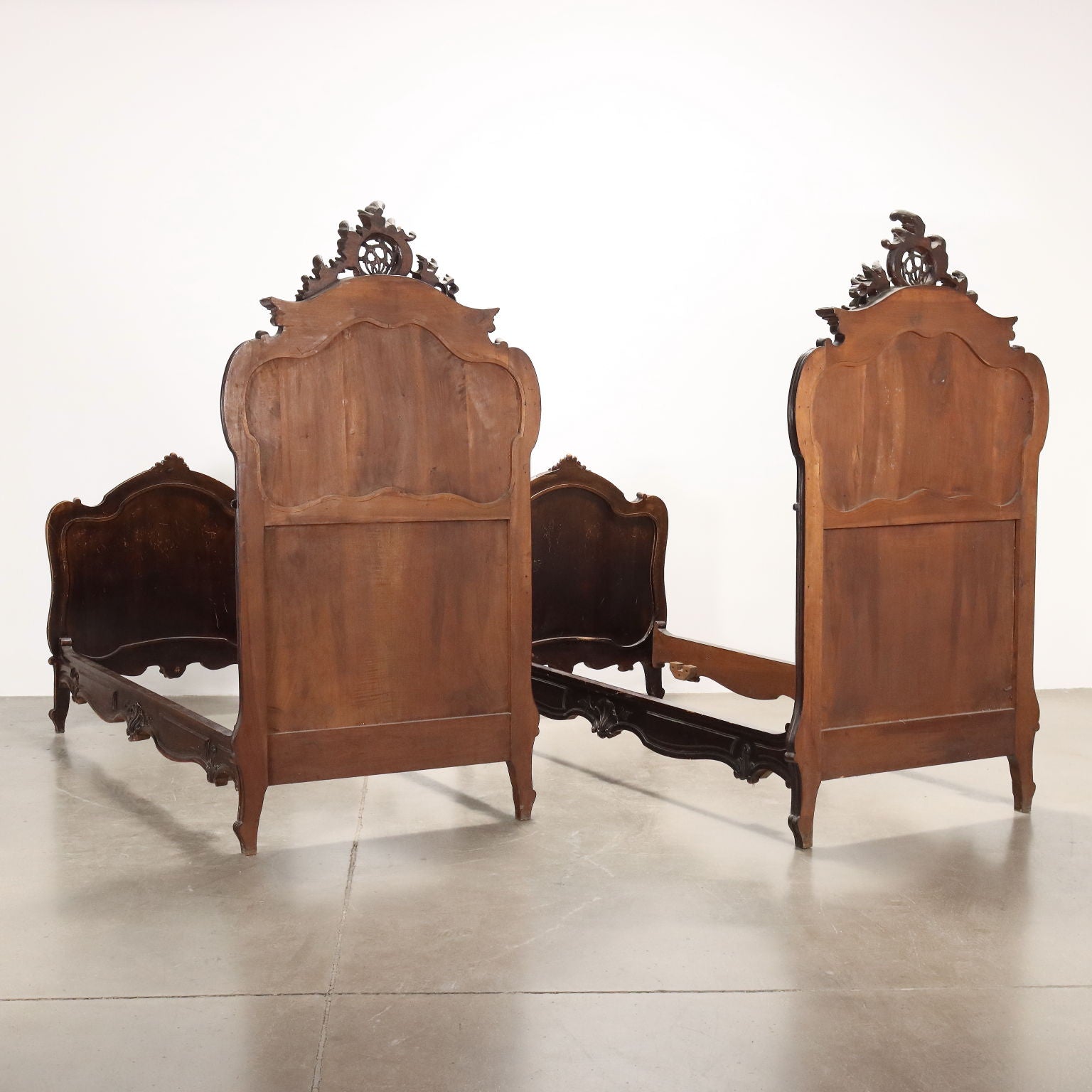  | Antiques  Beds & Headboards