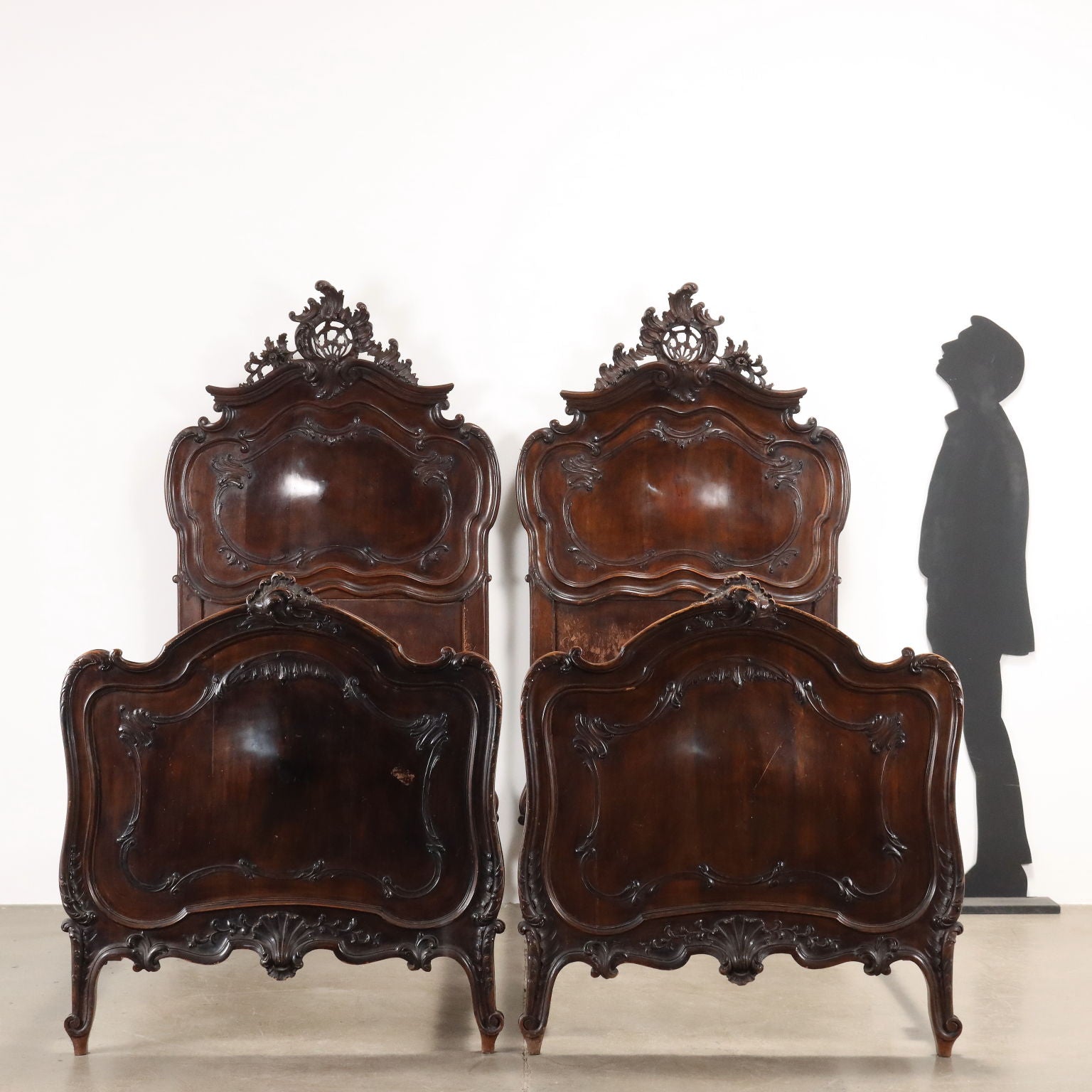  | Antiques  Beds & Headboards