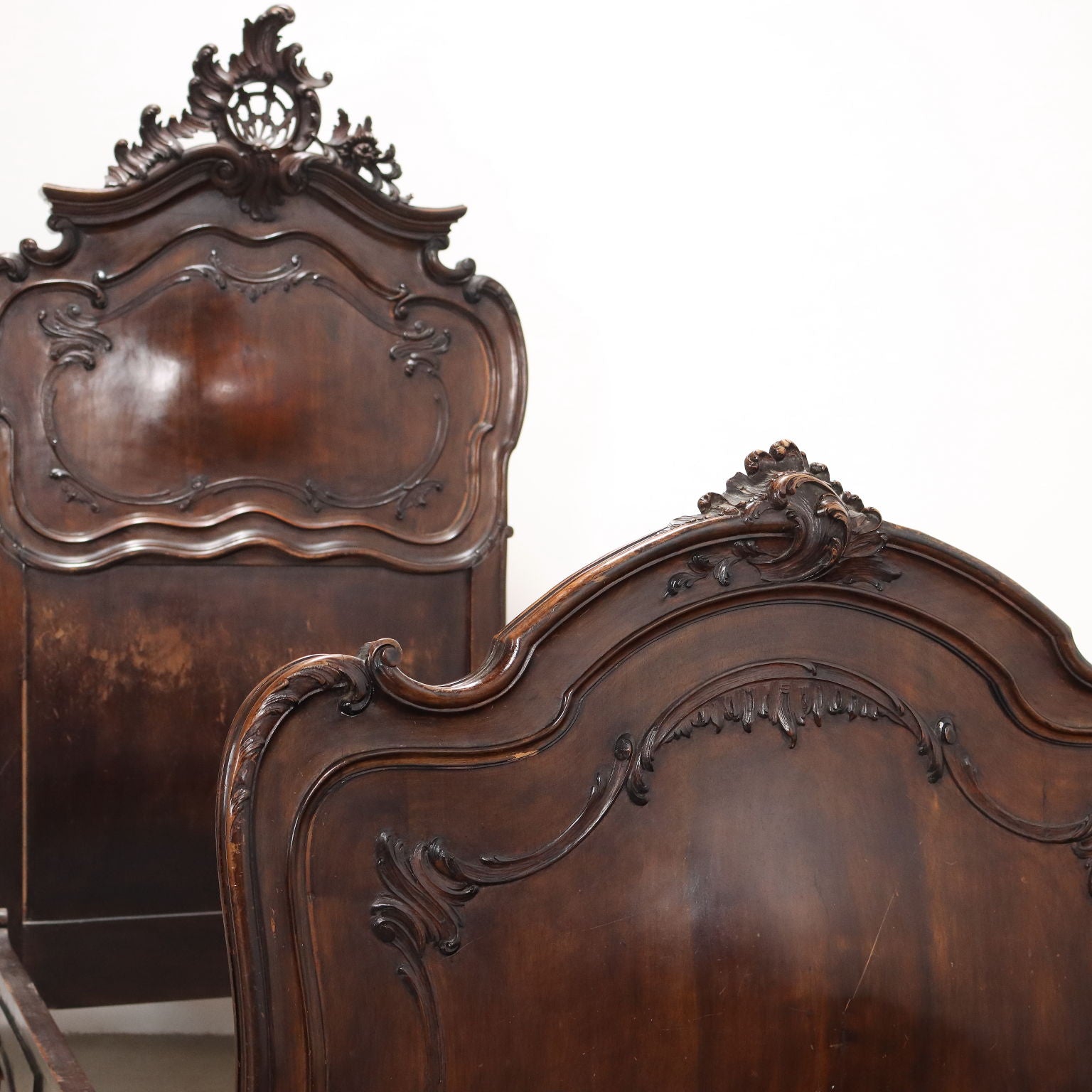  | Antiques  Beds & Headboards