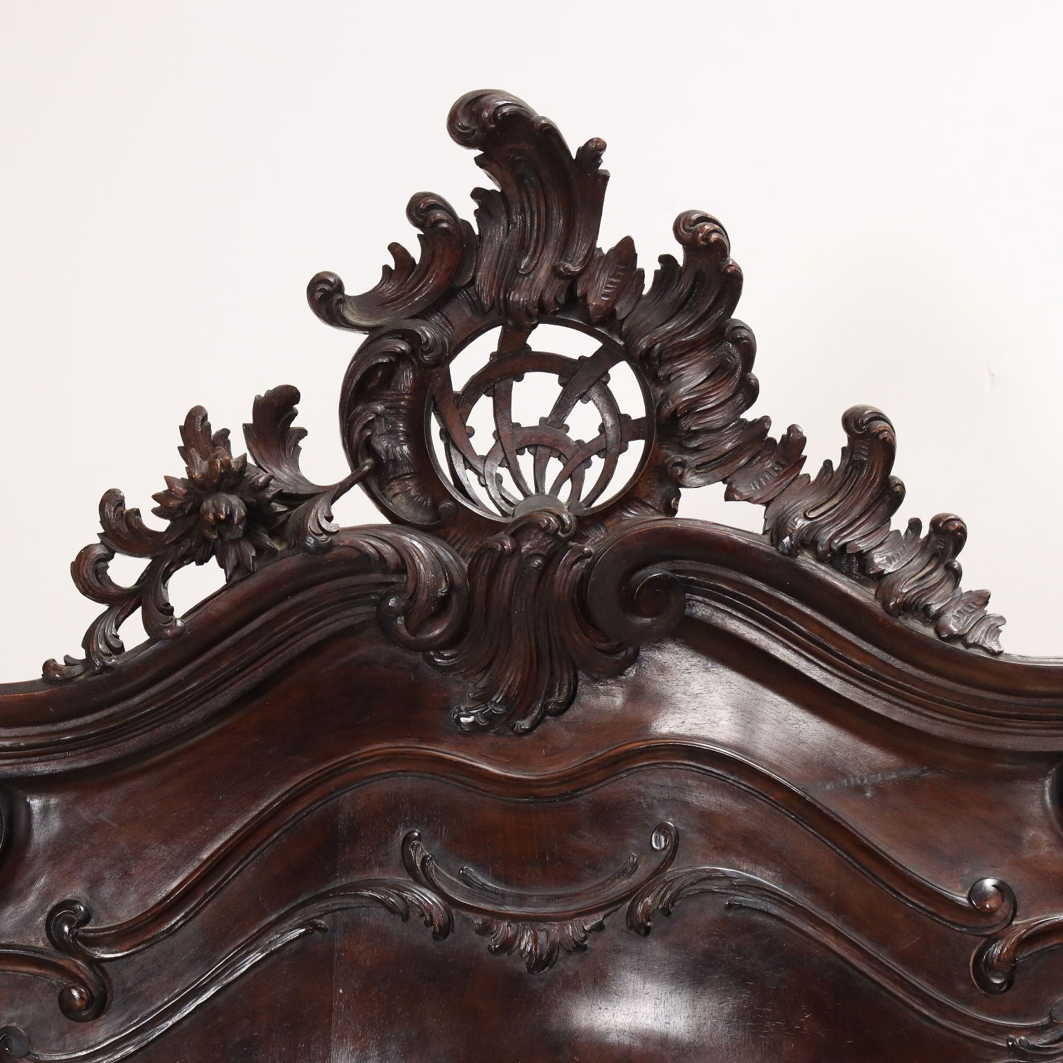  | Antiques  Beds & Headboards