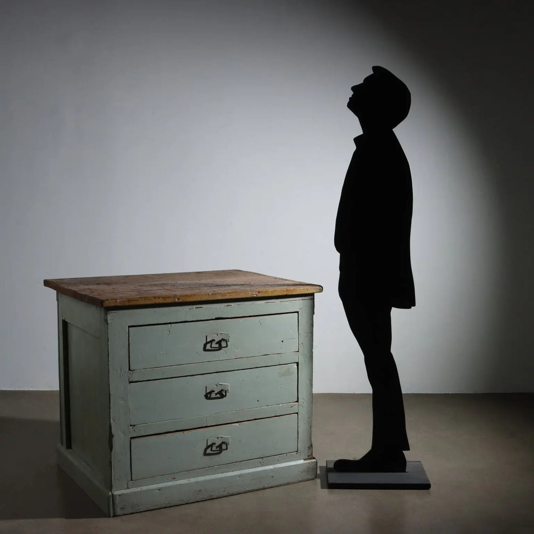 Vintage Chest of Drawers Industrial Style Enamelled Fir XX Century - Italy, Mid XX Century | Antiques | Chest of Drawers & Commodes