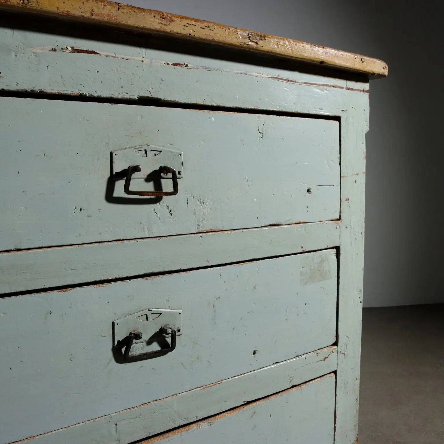 Vintage Chest of Drawers Industrial Style Enamelled Fir XX Century - Italy, Mid XX Century | Antiques | Chest of Drawers & Commodes