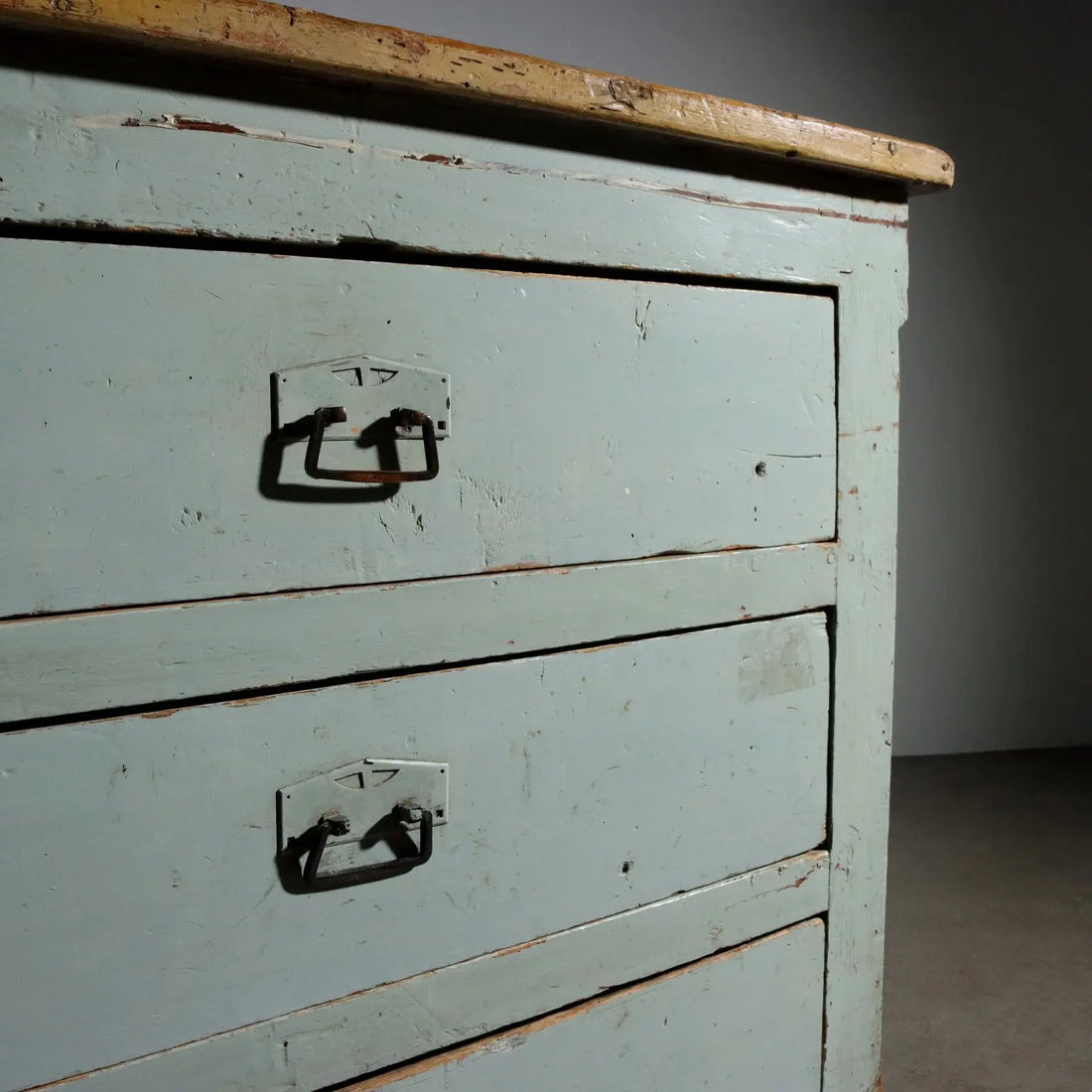 Vintage Chest of Drawers Industrial Style Enamelled Fir XX Century - Italy, Mid XX Century | Antiques | Chest of Drawers & Commodes