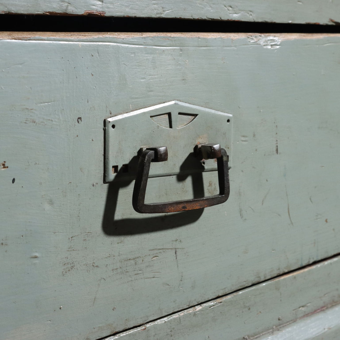  | Antiques  Chest of Drawers & Commodes