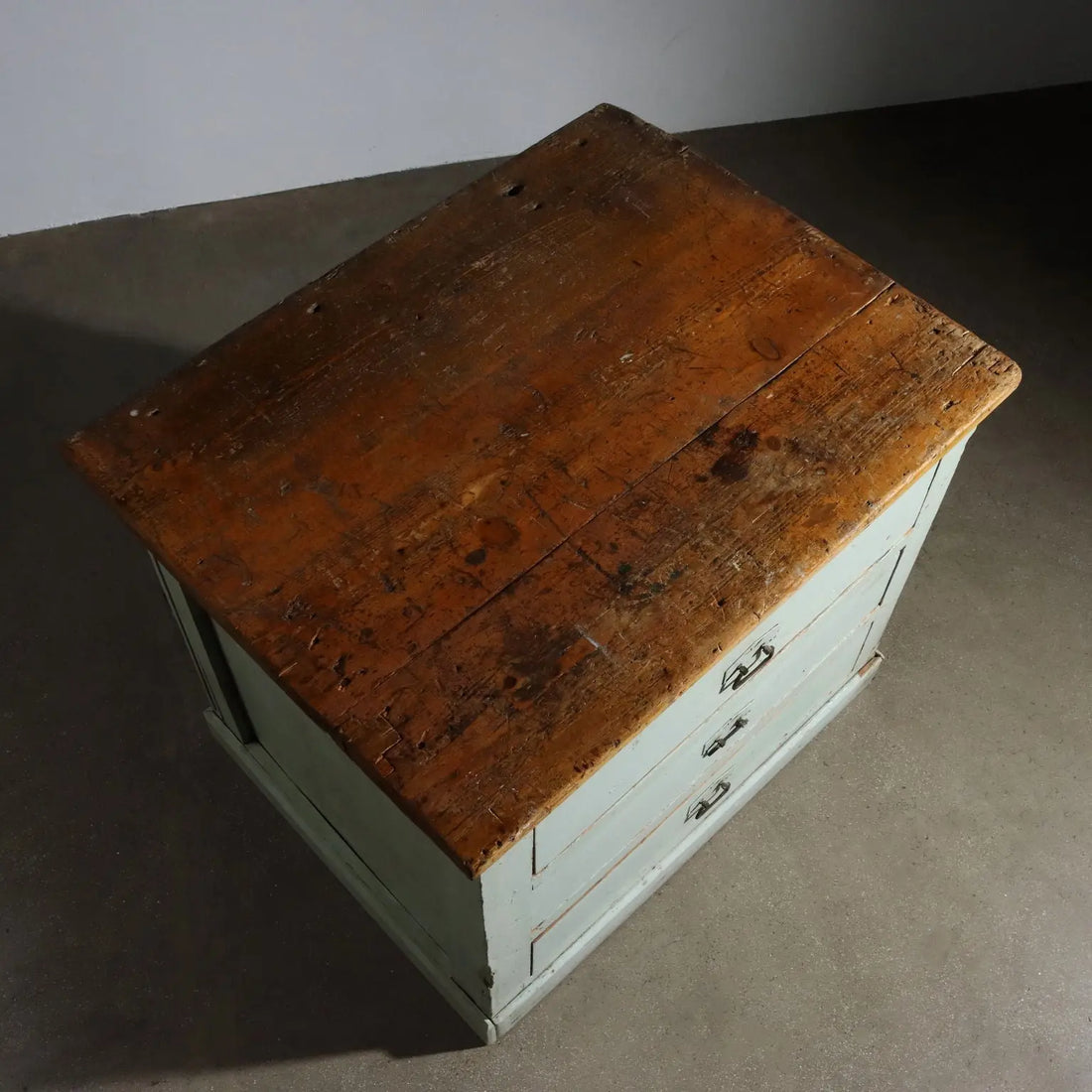 Vintage Chest of Drawers Industrial Style Enamelled Fir XX Century - Italy, Mid XX Century | Antiques | Chest of Drawers & Commodes