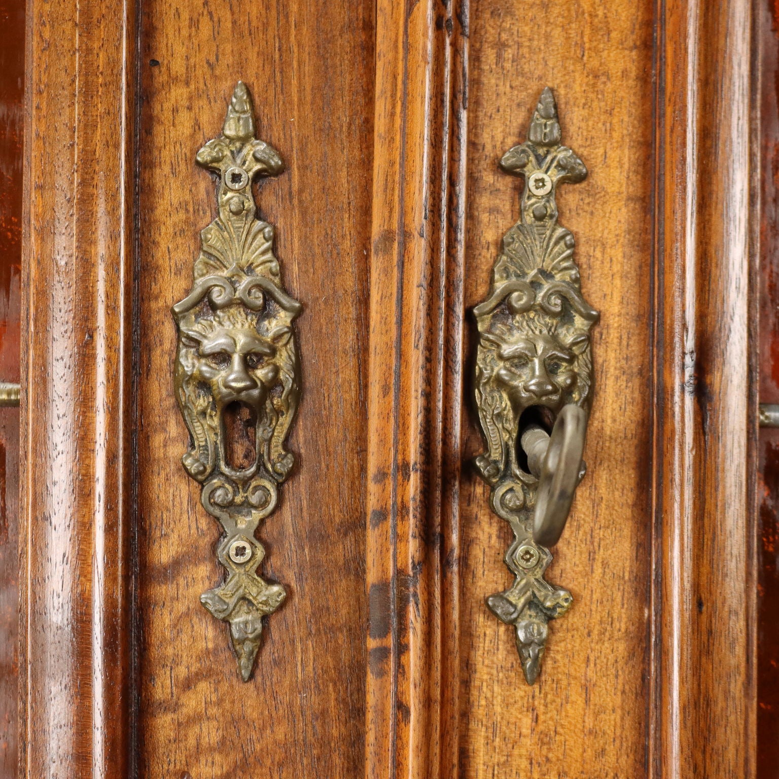  | Antiques  Cupboards