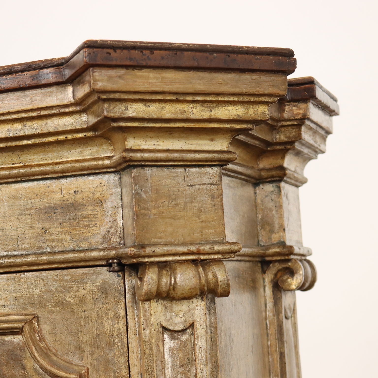  | Antiques  Cupboards