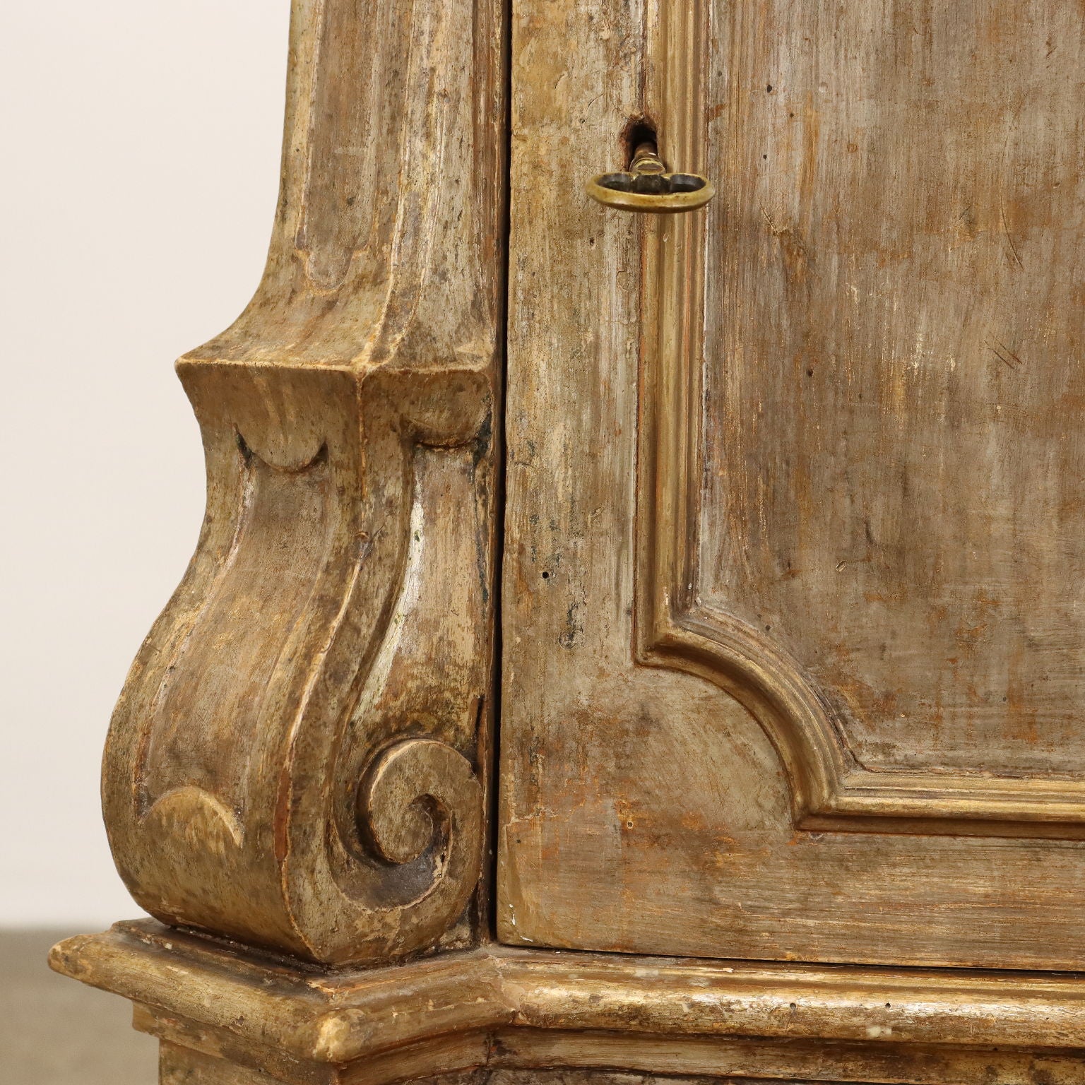  | Antiques  Cupboards