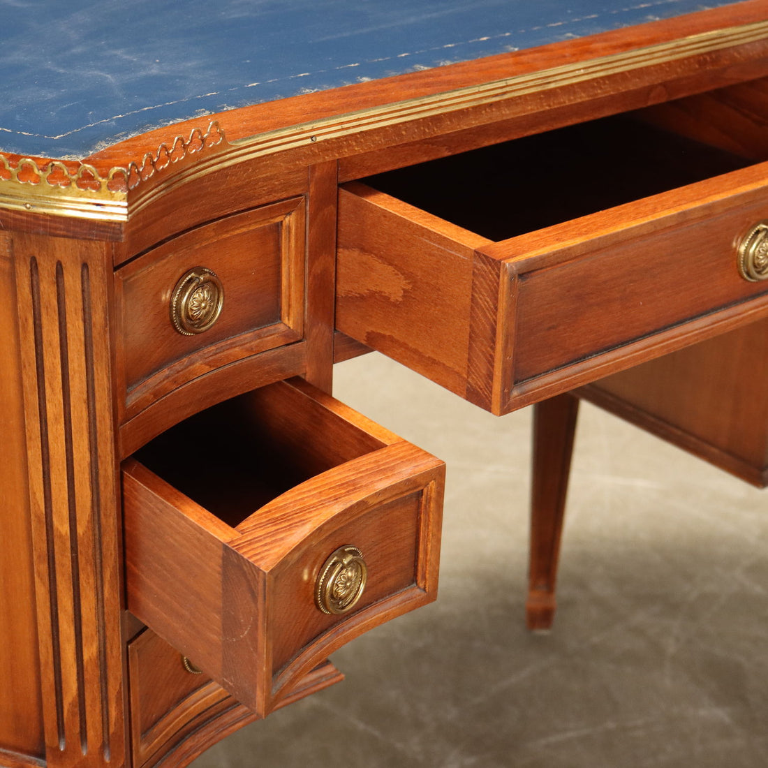  | Antiques  Desks & Writing Desks