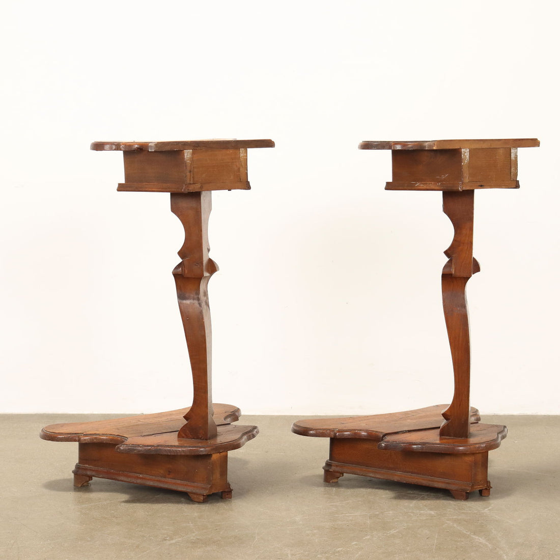 Antique Bedside Tables Baroque Style Beech Italy XIX Century - Italy, Late XIX Century | Antiques  Bedside Tables