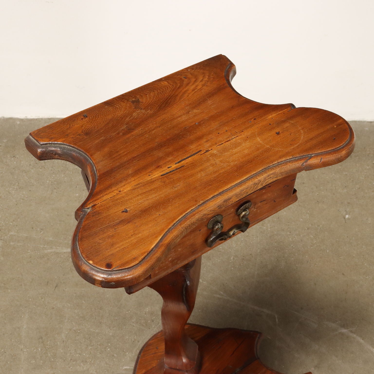 Antique Bedside Tables Baroque Style Beech Italy XIX Century - Italy, Late XIX Century | Antiques  Bedside Tables