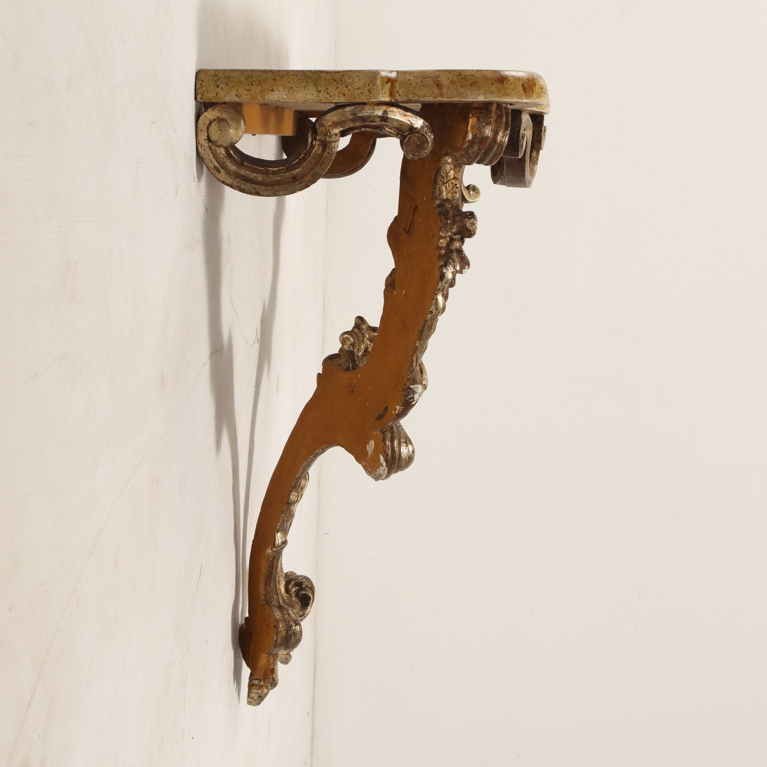  | Antiques  Consoles