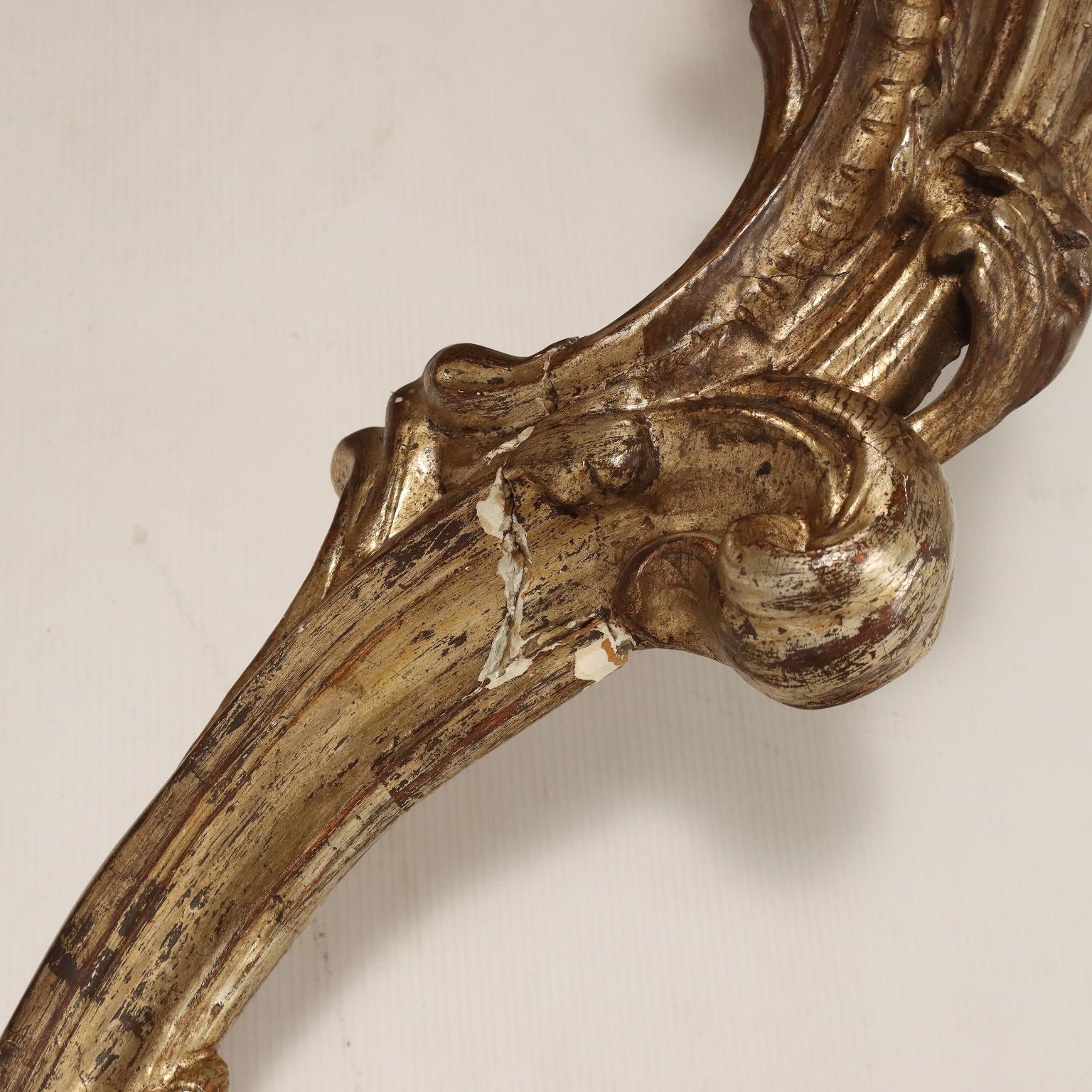  | Antiques  Consoles