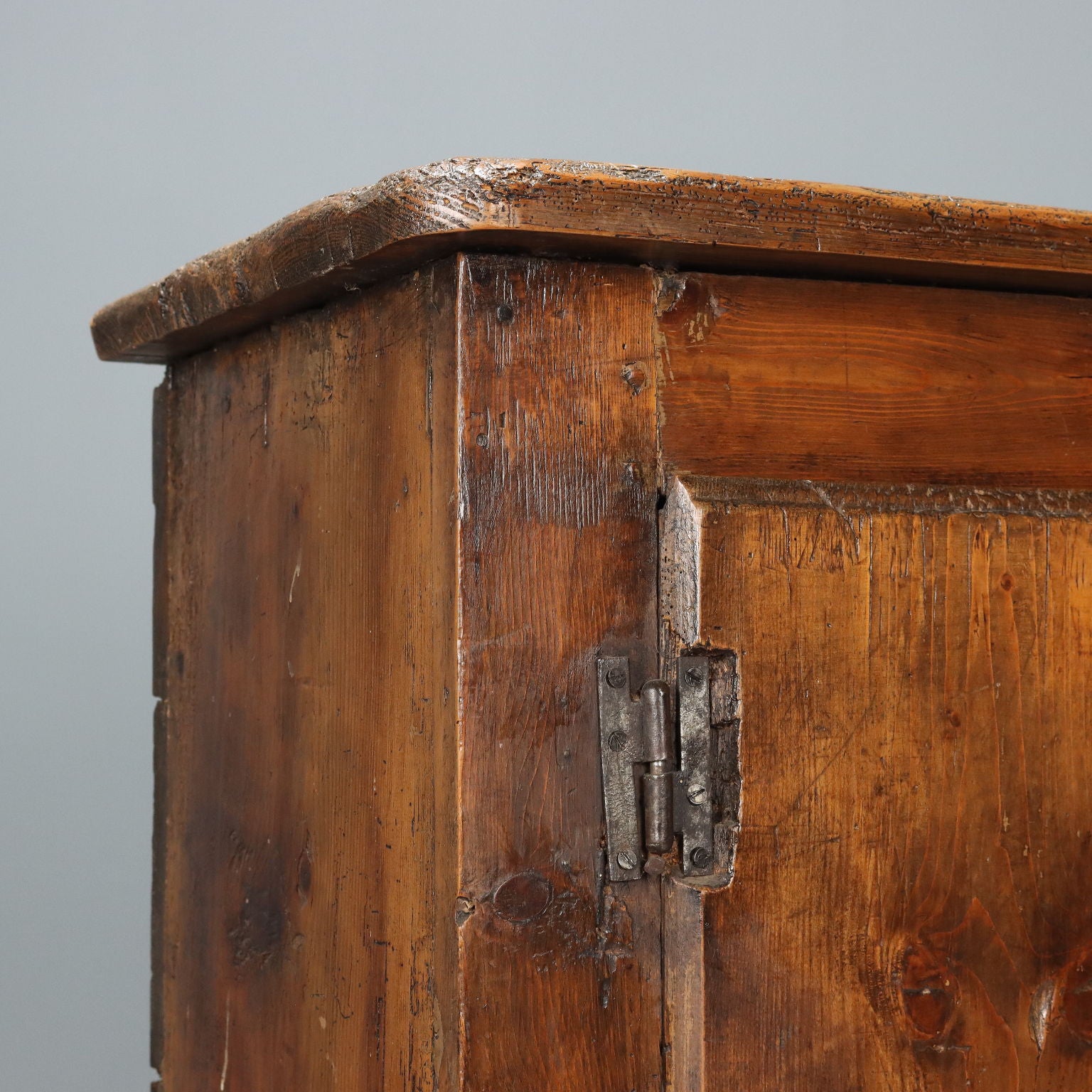  | Antiques  Cupboards