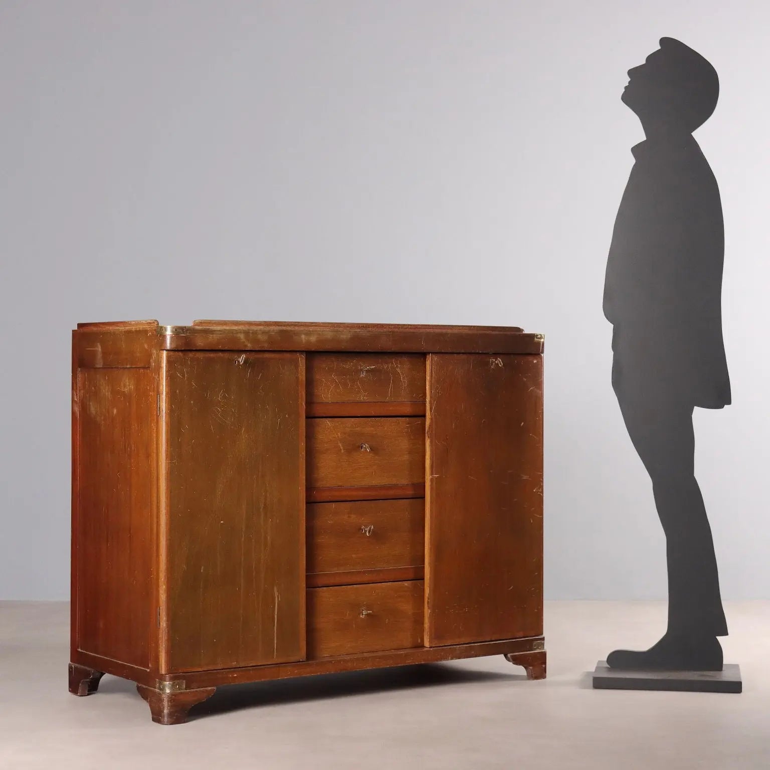 Mahogany Chest of Drawers - Italy Mid 20th Century