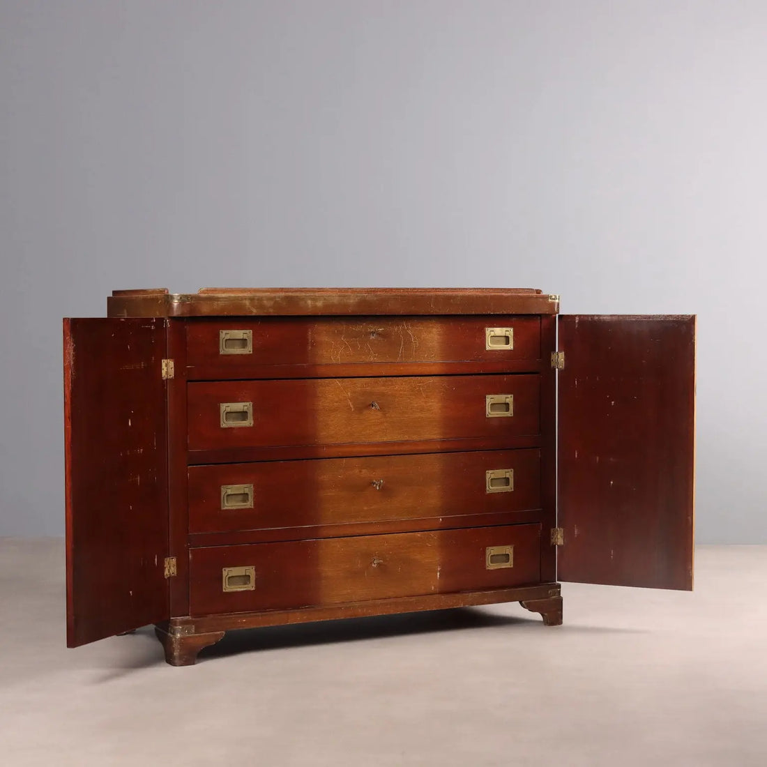 Mahogany Chest of Drawers - Italy Mid 20th Century