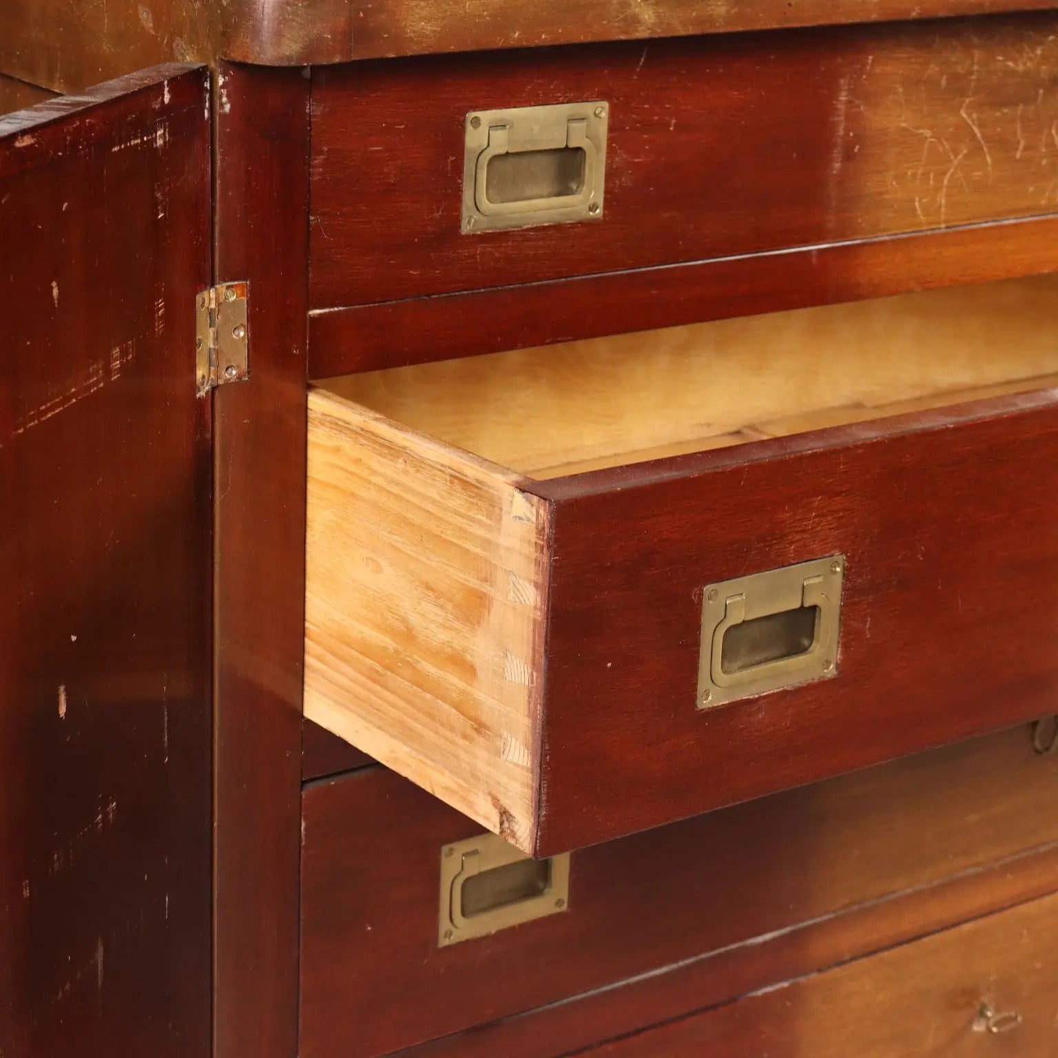 Mahogany Chest of Drawers - Italy Mid 20th Century