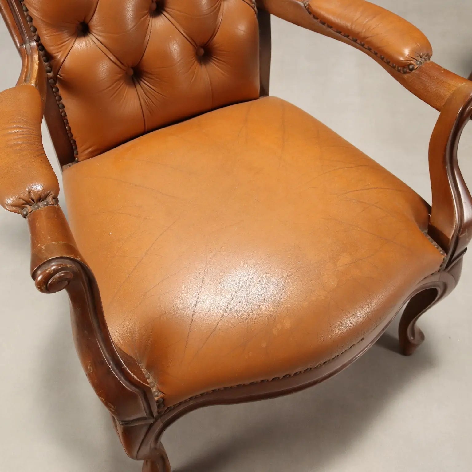 Antique Armchairs Walnut Leather Italy XX Century - Italy, XX Century | Antiques | Seating