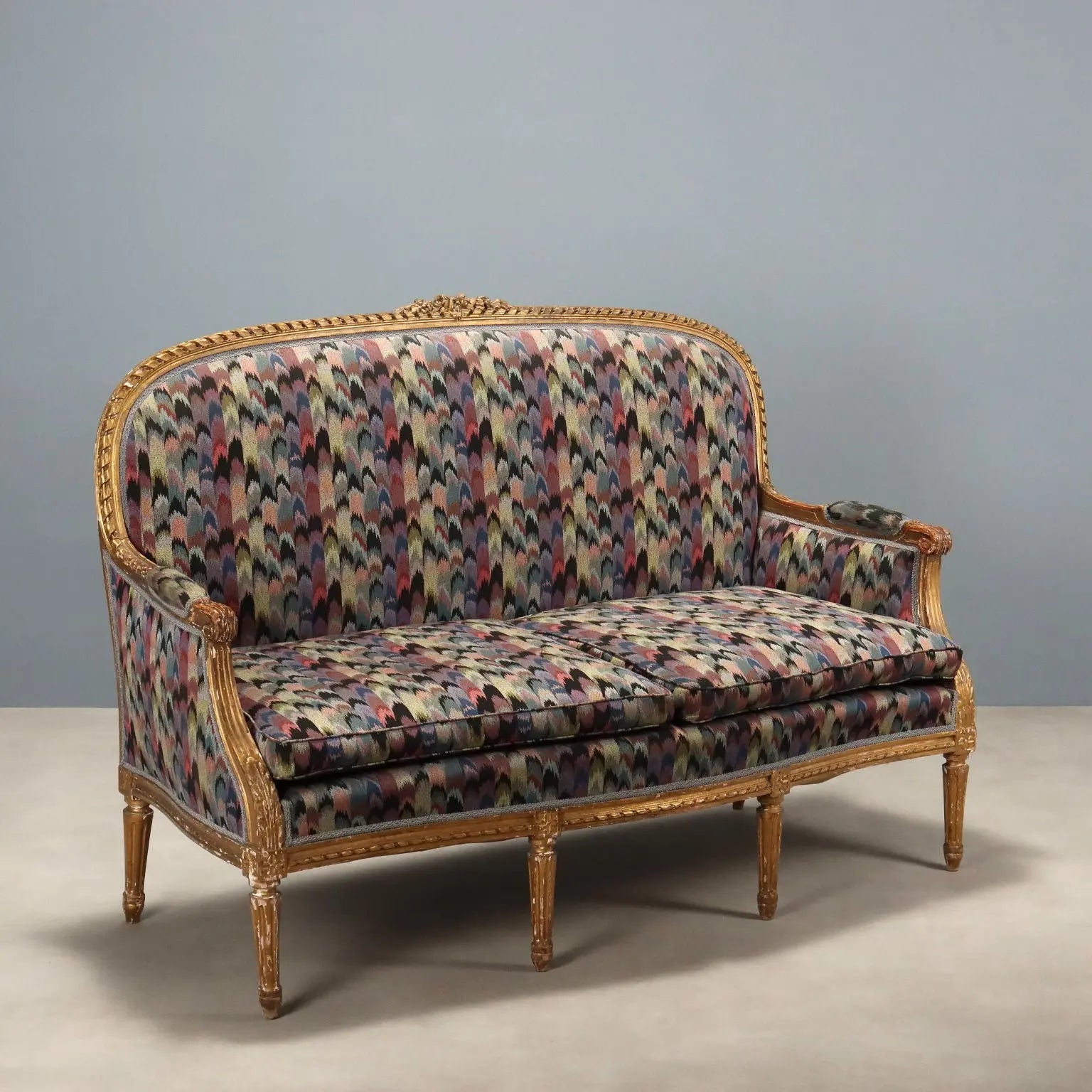 Antique Sofa Neoclassical Style Carved Wood Italy XIX Century - Italy, Late XIX Century | Antiques | Seating