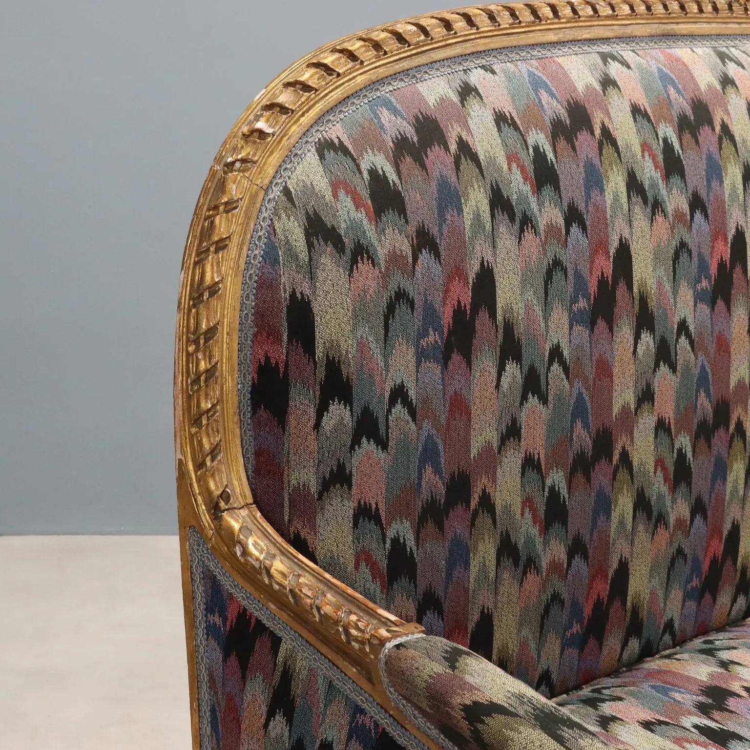 Antique Sofa Neoclassical Style Carved Wood Italy XIX Century - Italy, Late XIX Century | Antiques | Seating