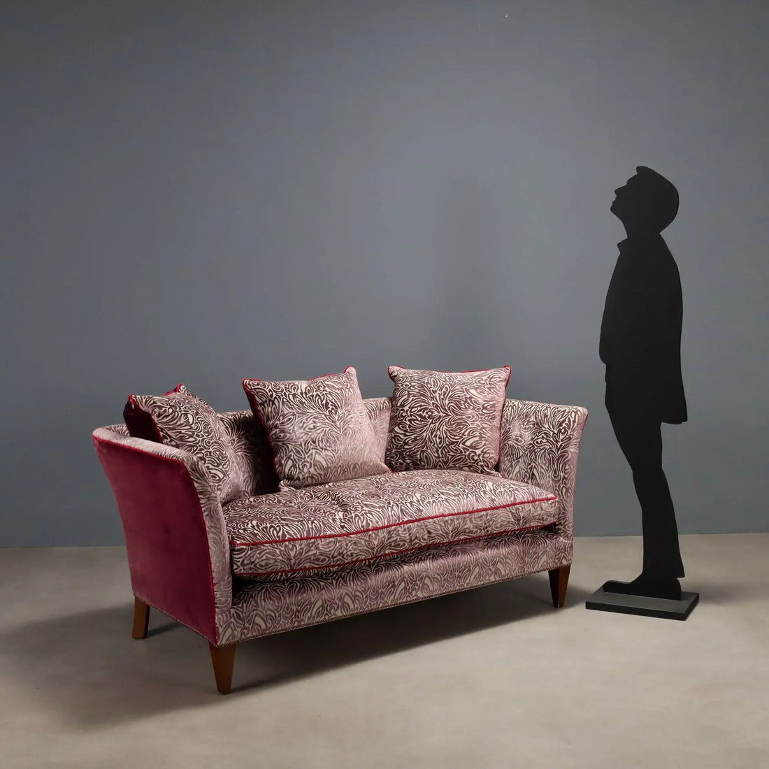 Antique Sofa Velvet Walnut Painted Beech Italy XX Century - Italy, XX Century | Antiques | Seating