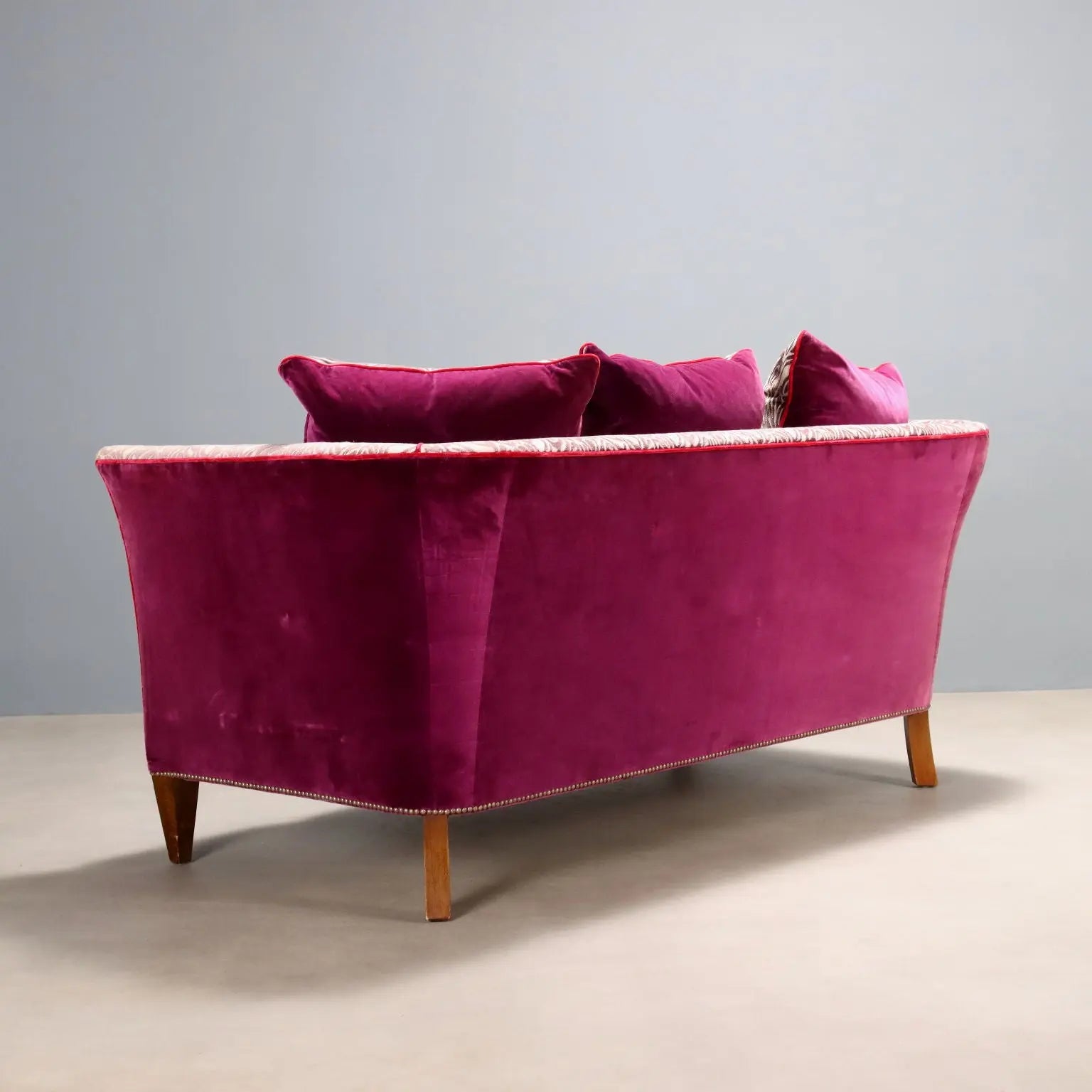 Antique Sofa Velvet Walnut Painted Beech Italy XX Century - Italy, XX Century | Antiques | Seating