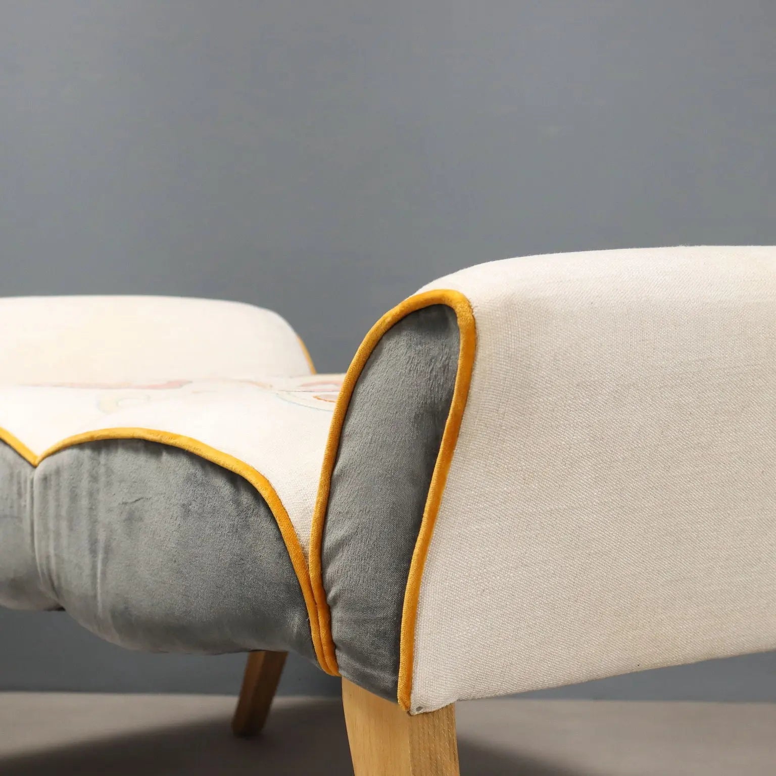 Gondola Sofas William Yeoward - Italy 20th Century