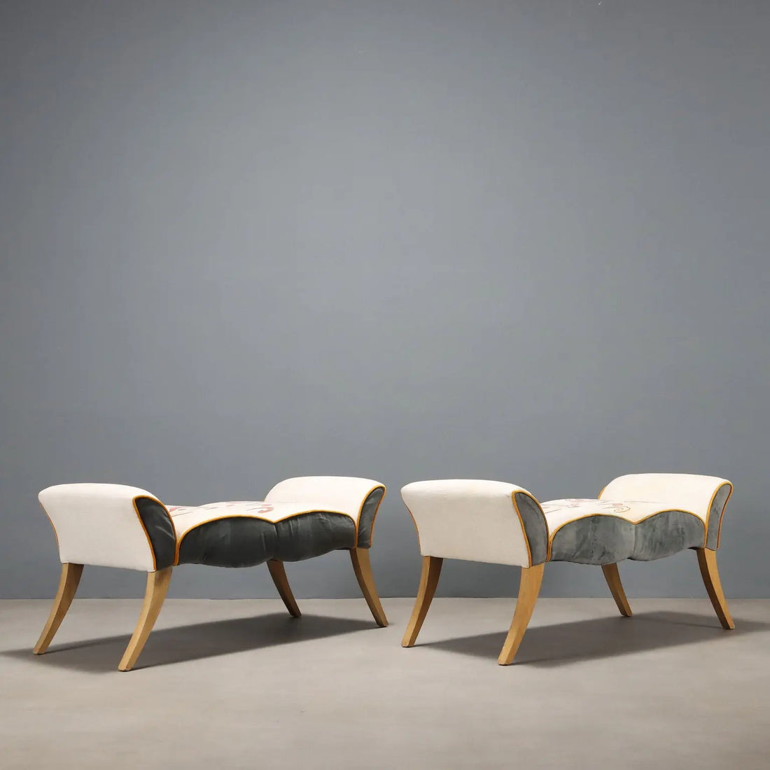Gondola Sofas William Yeoward - Italy 20th Century