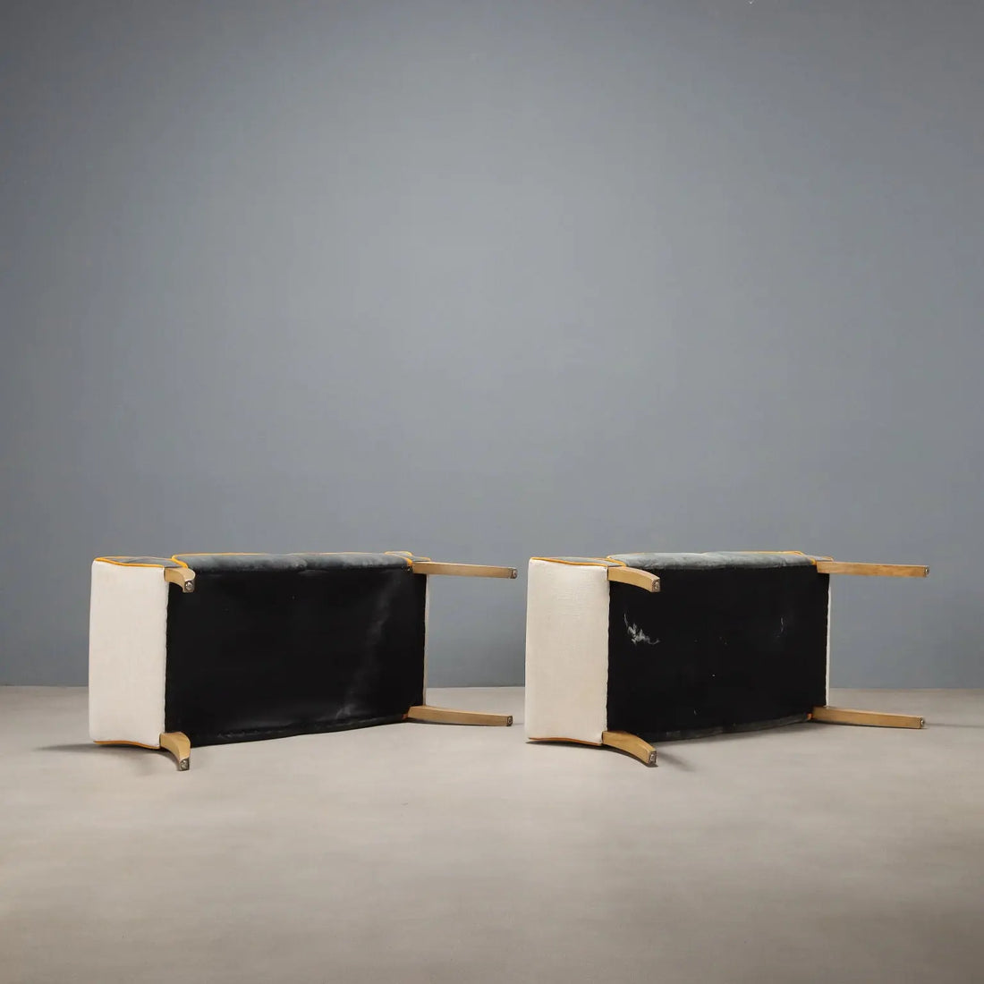 Gondola Sofas William Yeoward - Italy 20th Century