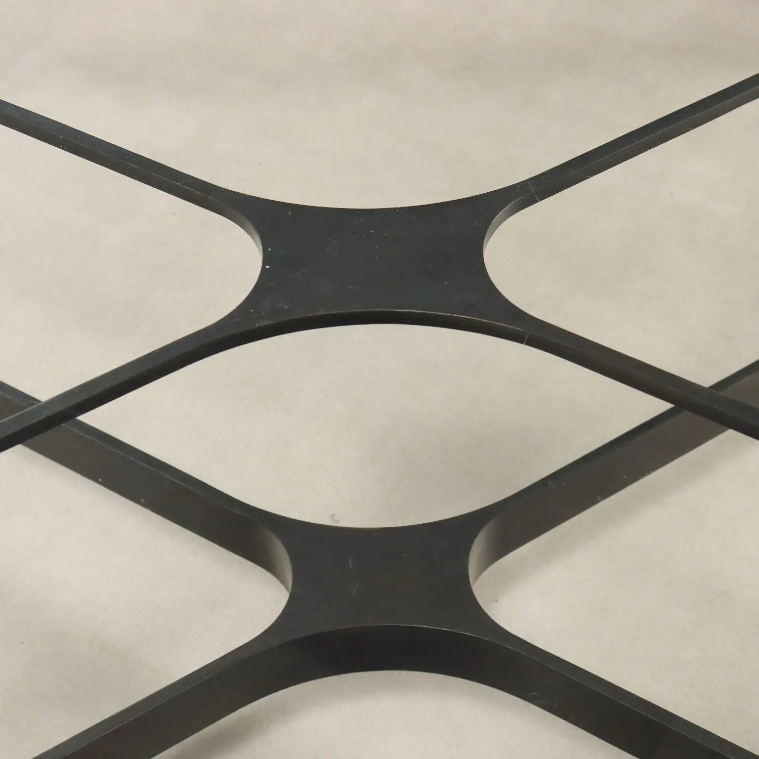 Lacquered Iron Coffee Table - Italy 20th Century
