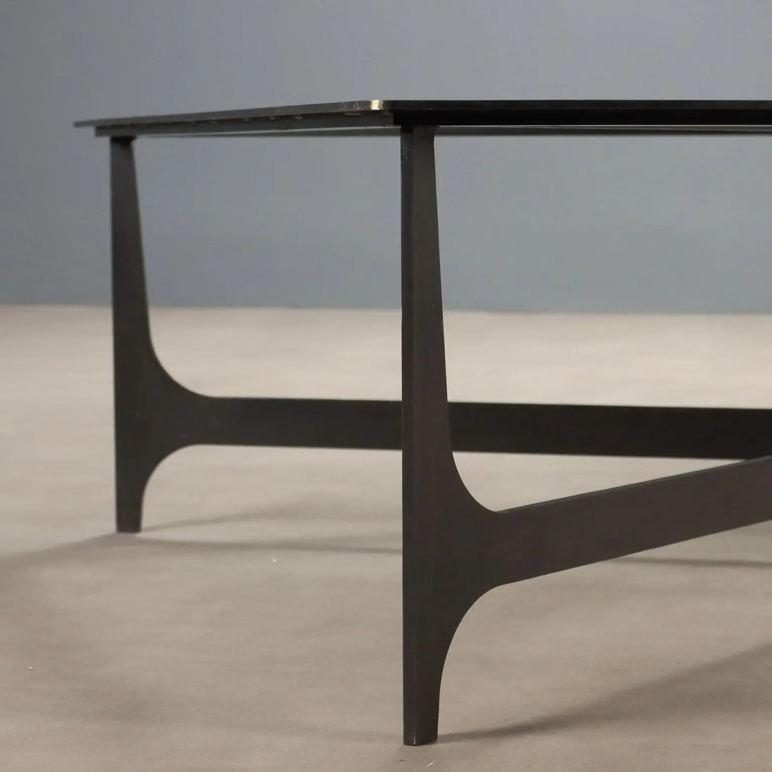 Lacquered Iron Coffee Table - Italy 20th Century