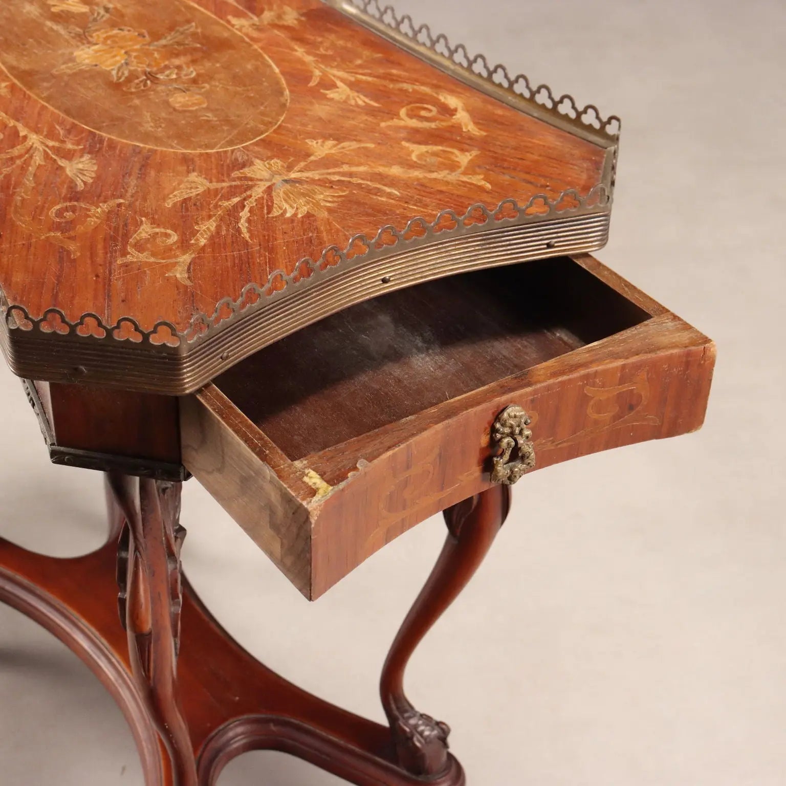 Antique Small Table Fruit Wood Bois de Rose XX Century - Italy, XX Century | Antiques | Side & Coffee Tables