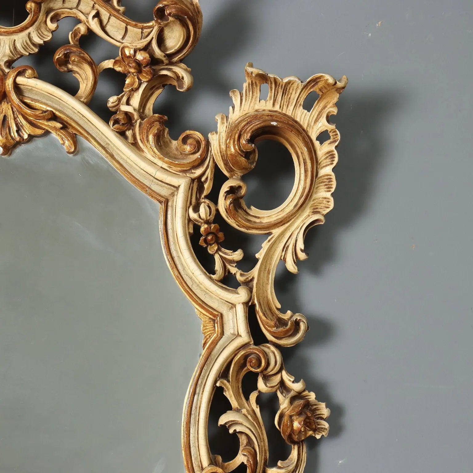 Lacquered and Gilded Rocaille Mirror - Italy 20th Century
