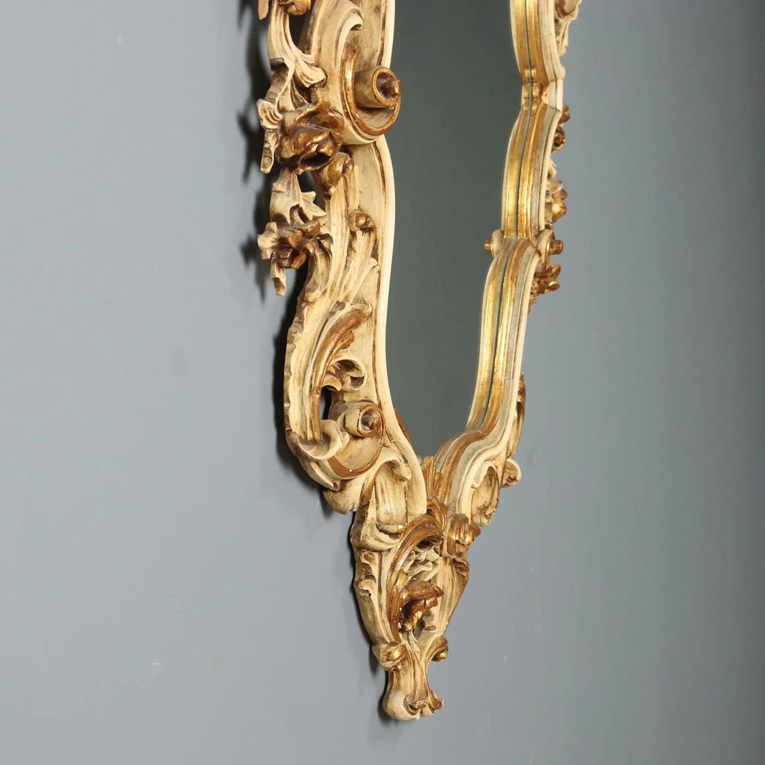 Lacquered and Gilded Rocaille Mirror - Italy 20th Century