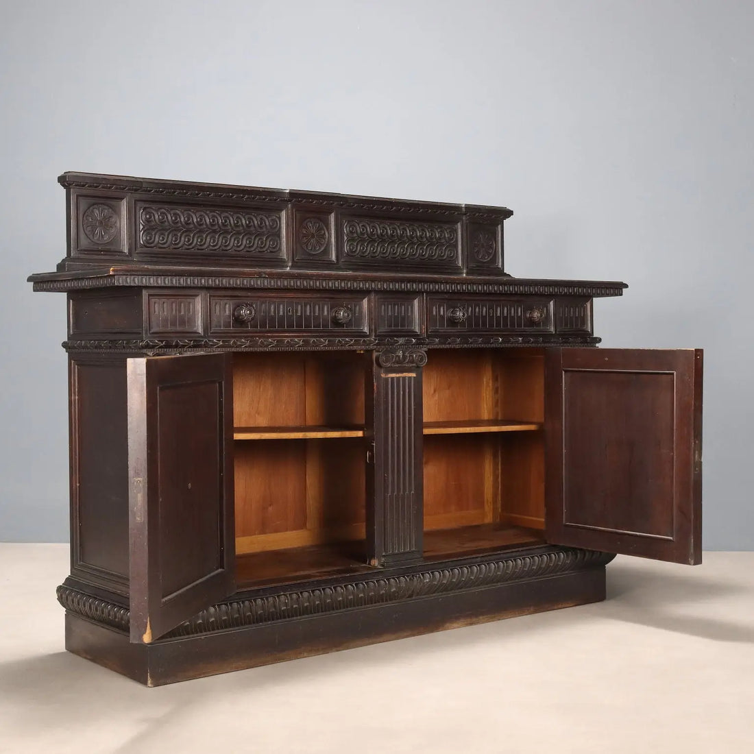 Antique Cupboard Neo-Renaissance Style Beech XIX Century - Italy, Late XIX Century | Antiques | Cupboards