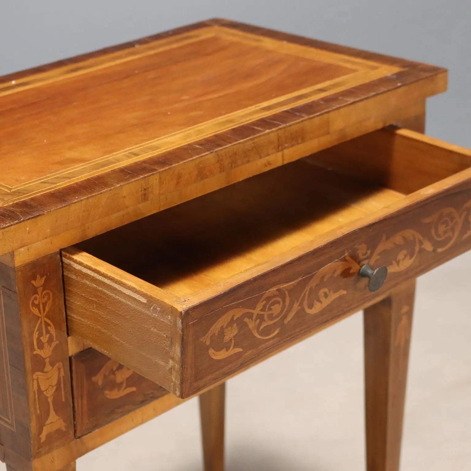 Antique Bedside Tables Neoclassical Style Walnut Italy XX Century - Italy, XX Century | Antiques | Bedside Tables