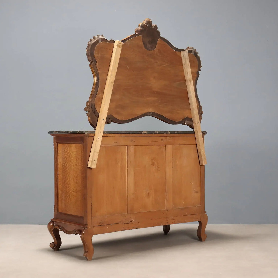 Baroque Walnut Dresser with Mirror - Italy 20th Century