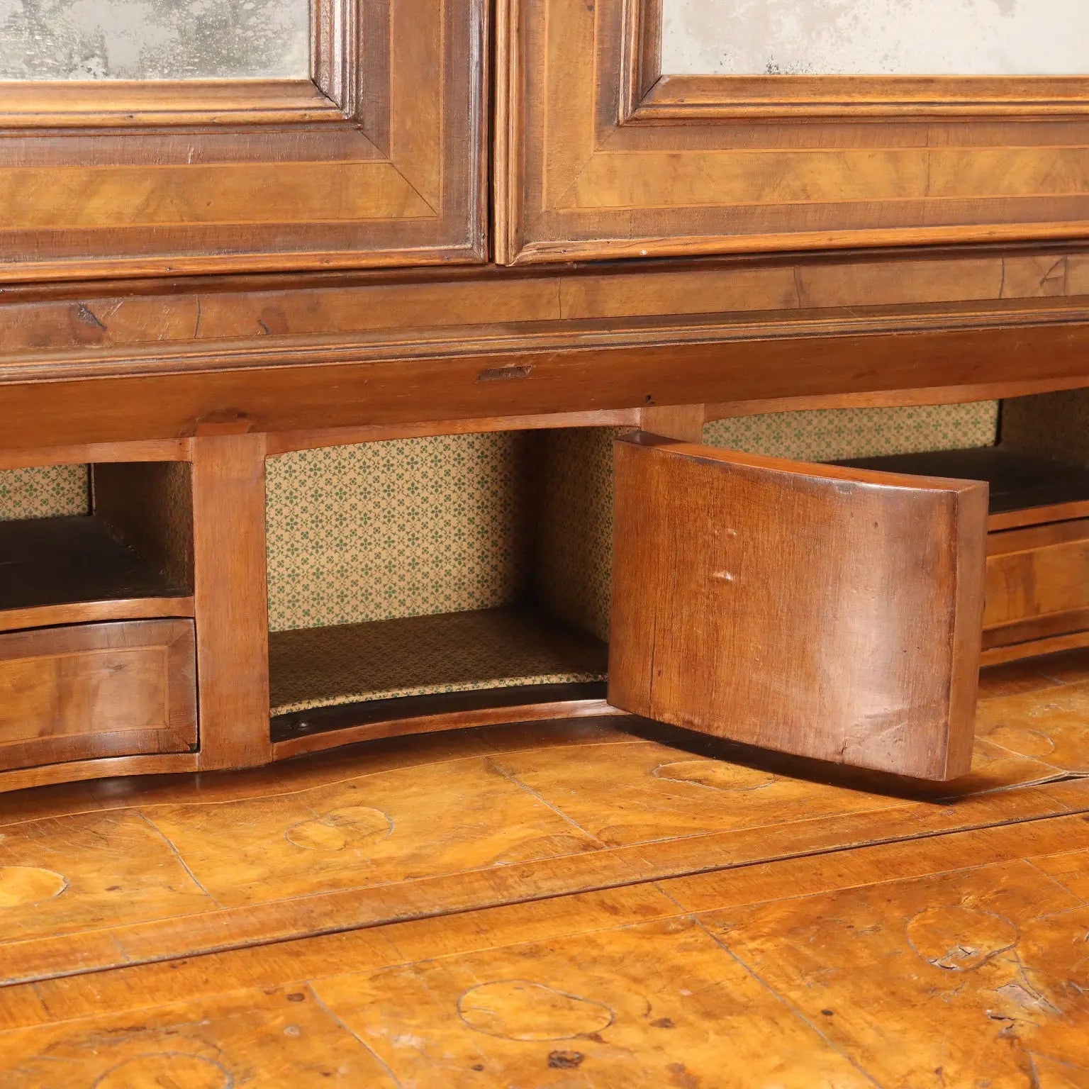 Walnut Style Trumeau - Italy Early 1900s